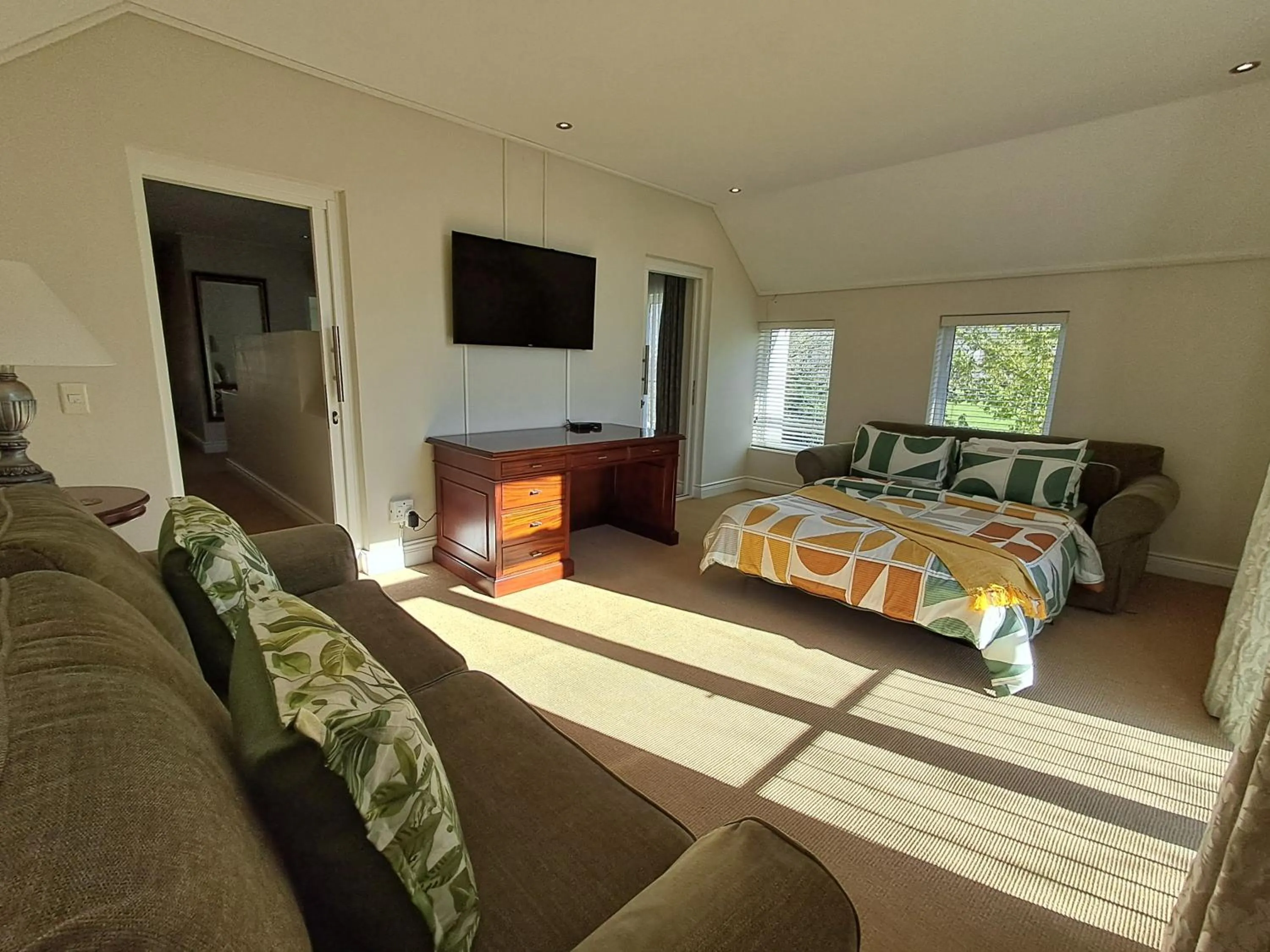 Bed in Wild Mushroom Country House
