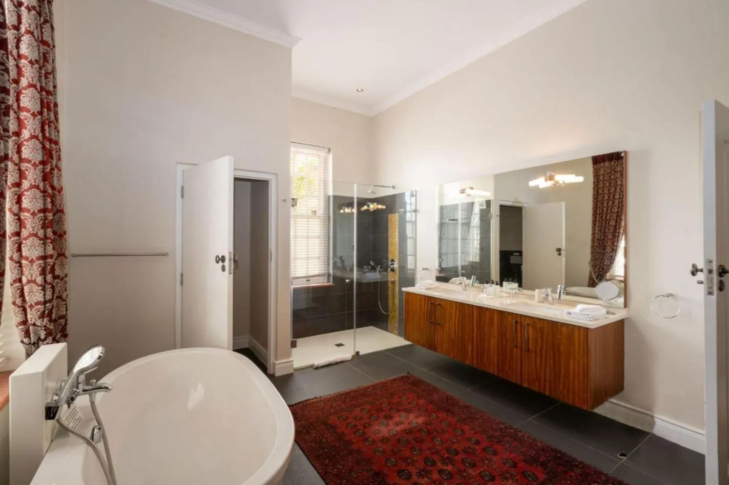 Bathroom in Wild Mushroom Country House