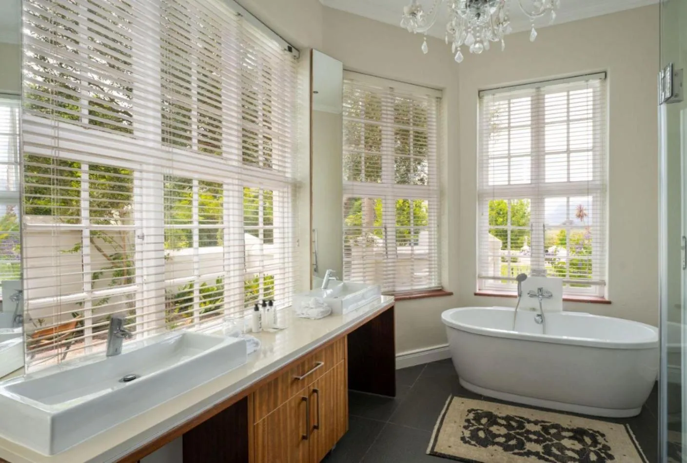 Bathroom in Wild Mushroom Country House