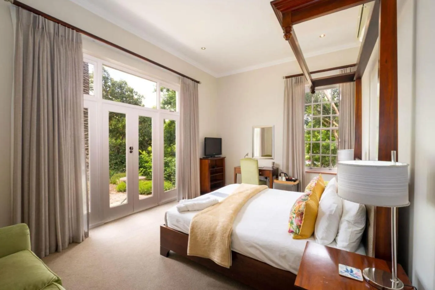 Bedroom, Bed in Wild Mushroom Country House