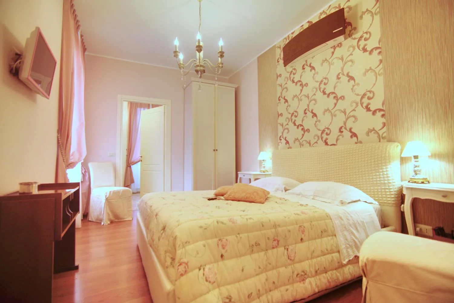 Bedroom, Bed in Luxury B&B '700