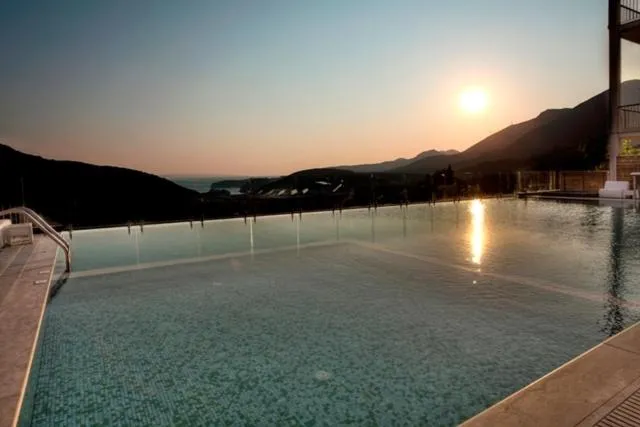 Swimming pool in Salvator Villas & Spa Hotel