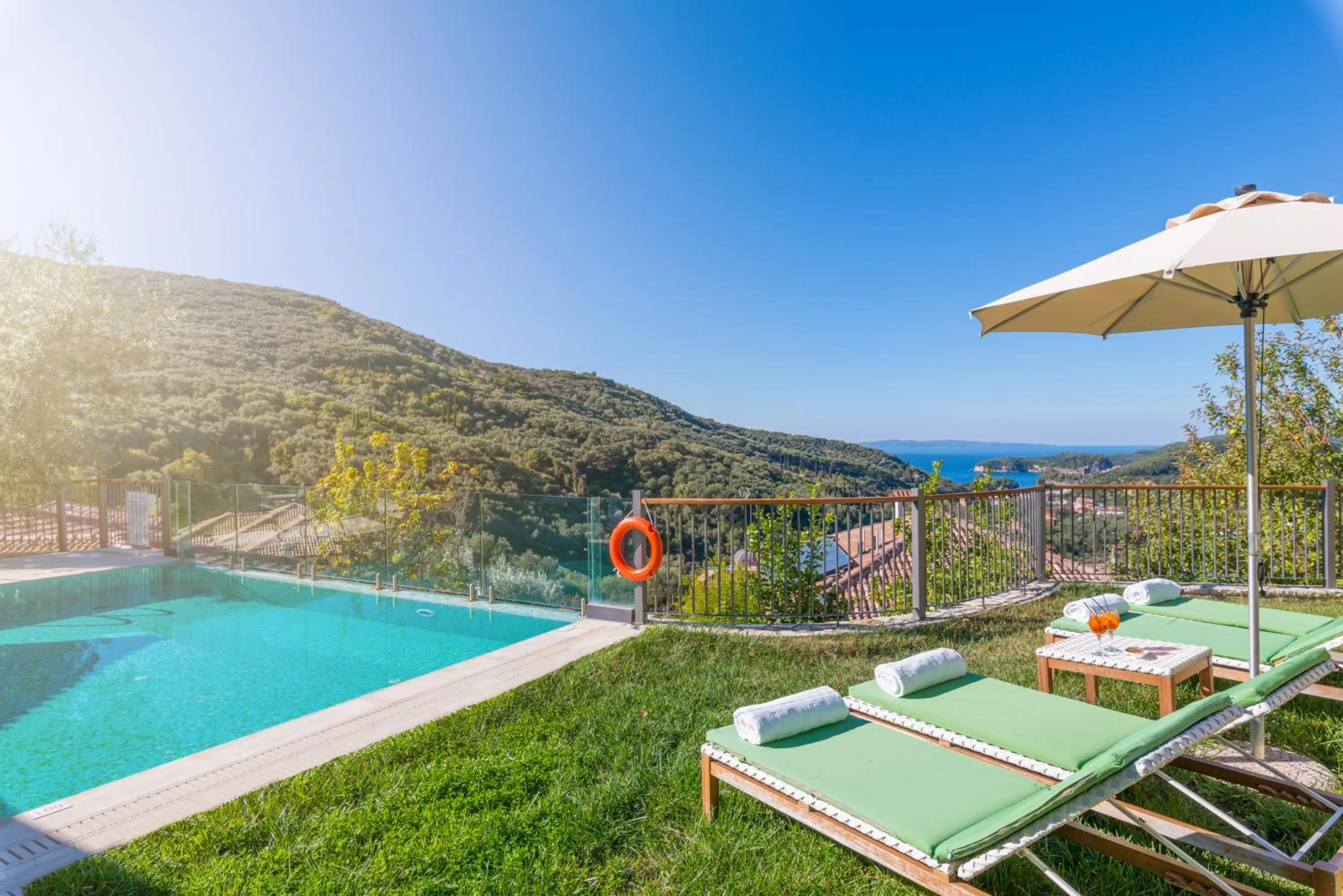 Garden in Salvator Villas & Spa Hotel