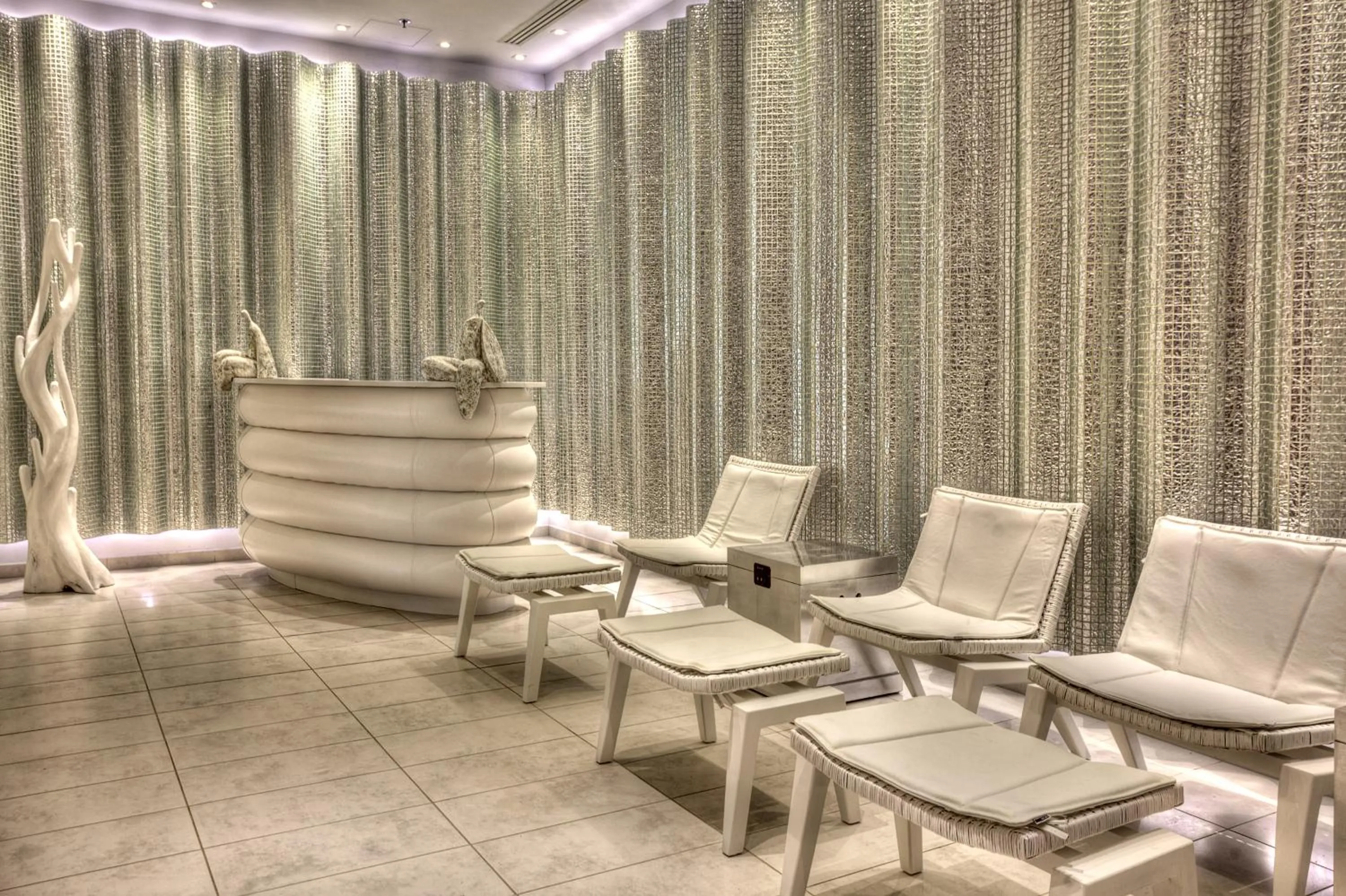 Lobby or reception in Salvator Villas & Spa Hotel