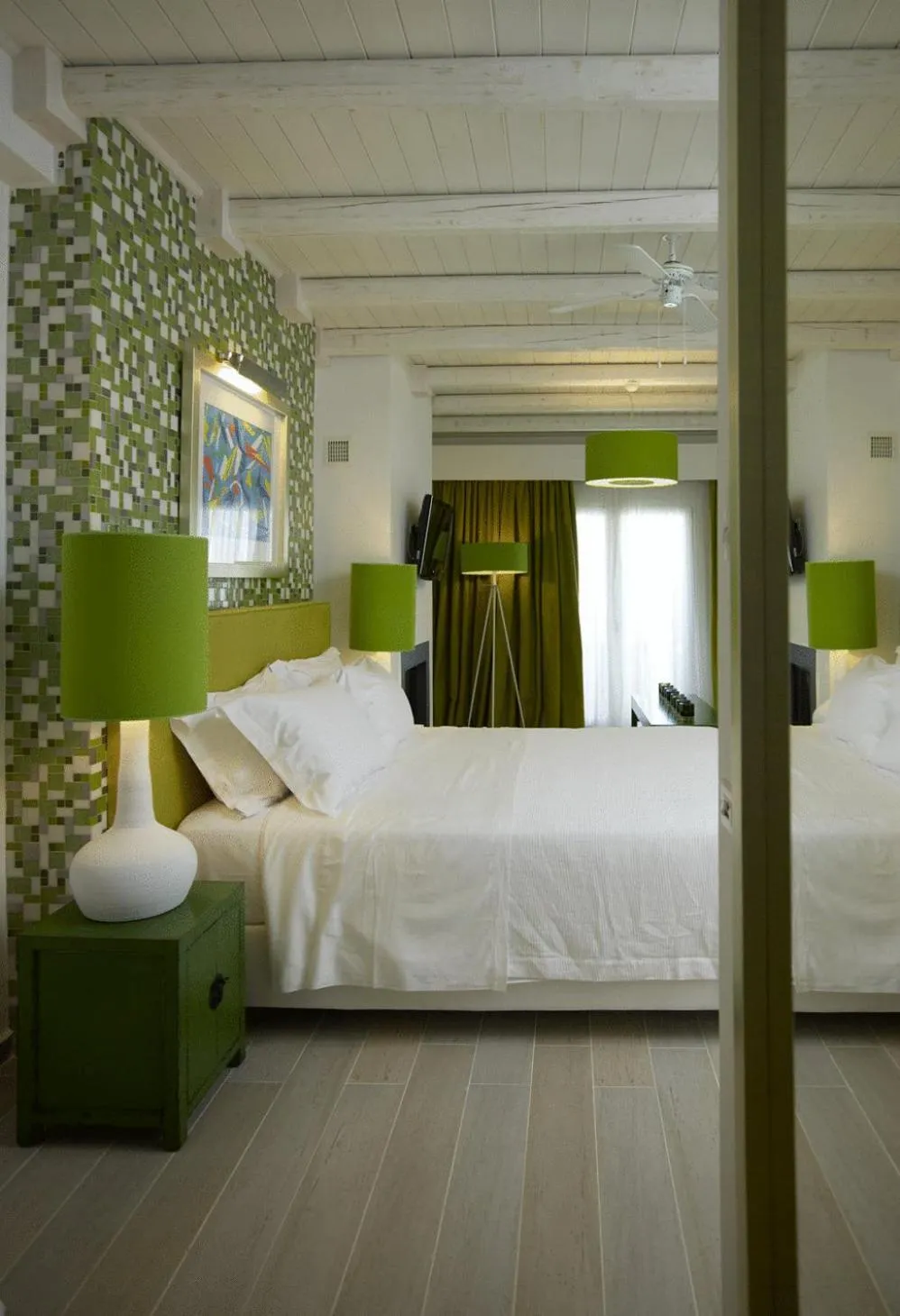 Bed in Salvator Villas & Spa Hotel
