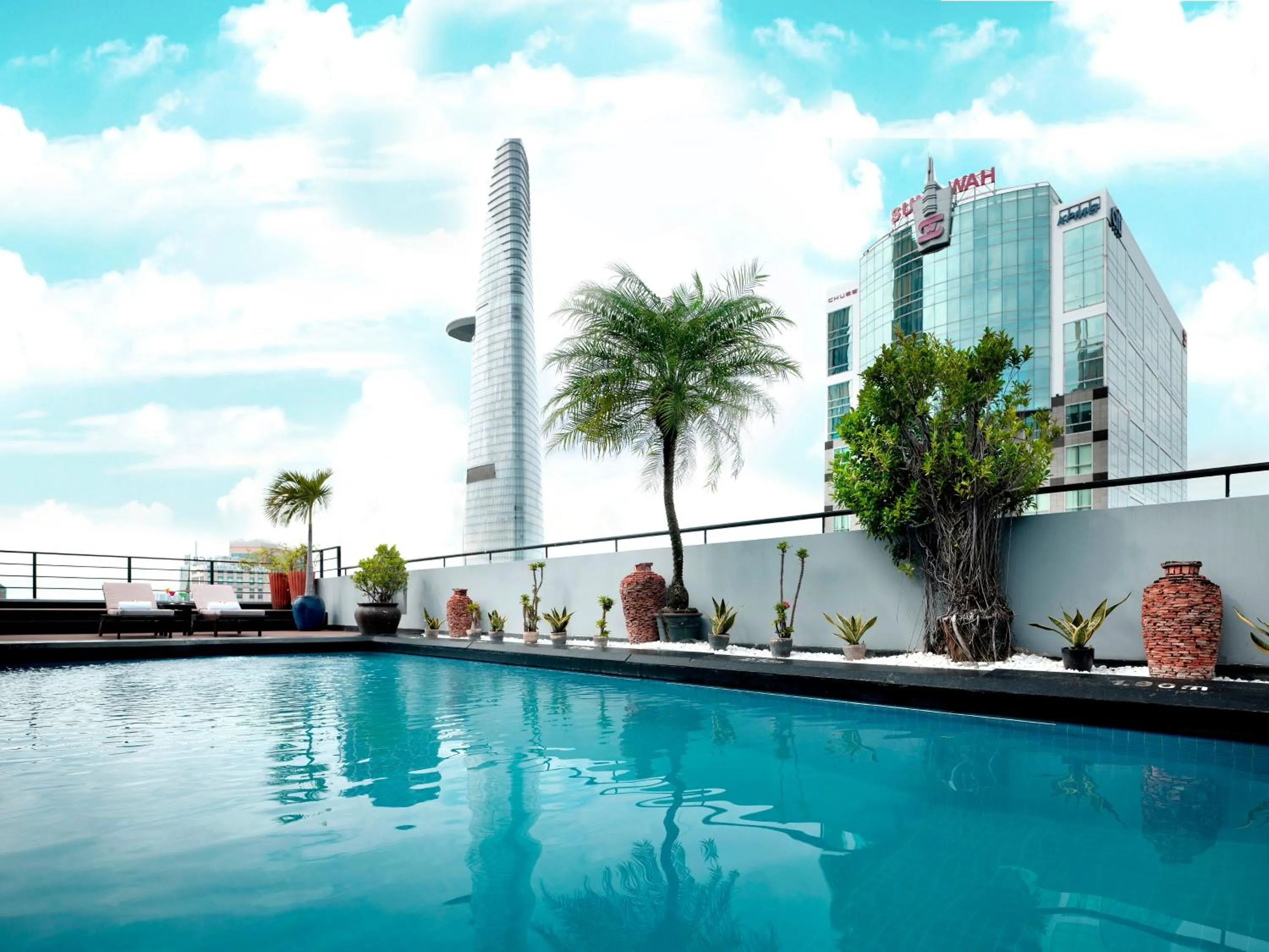 Swimming pool in Palace Hotel Saigon