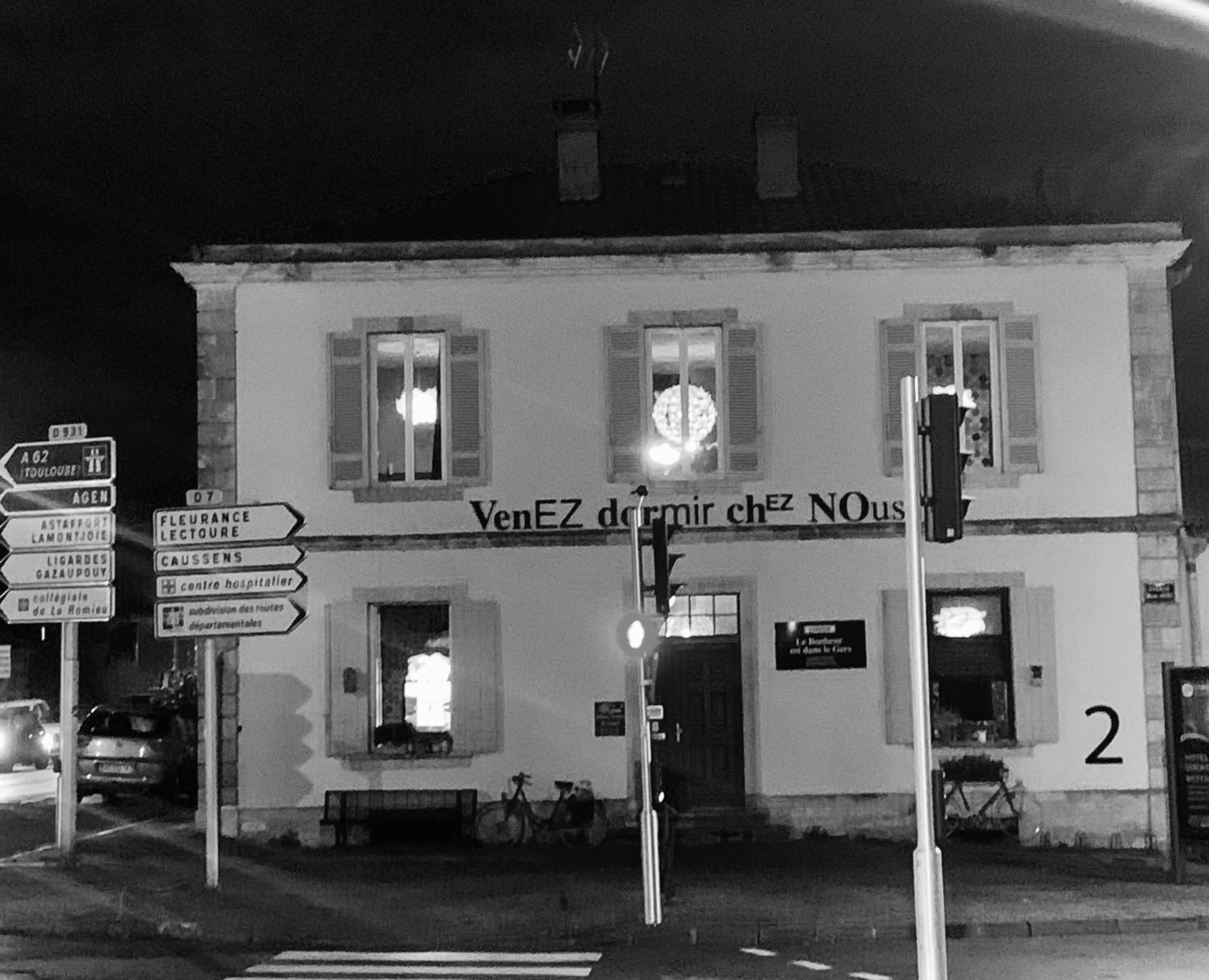 " Venez DormiR Chez Nous " #Condom#Gascogne#d'Artagnan#Armagnac#Le Bonheur est dans le GERS