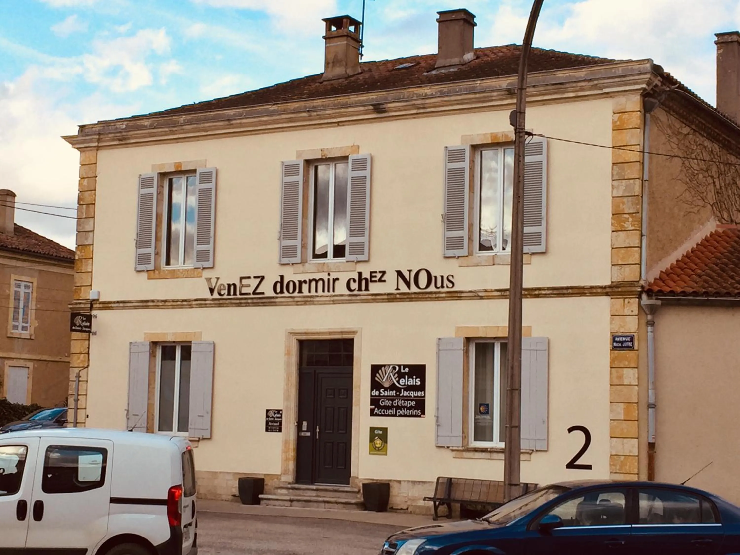 " Venez DormiR Chez Nous " #Condom#Gascogne#d'Artagnan#Armagnac#Le Bonheur est dans le GERS