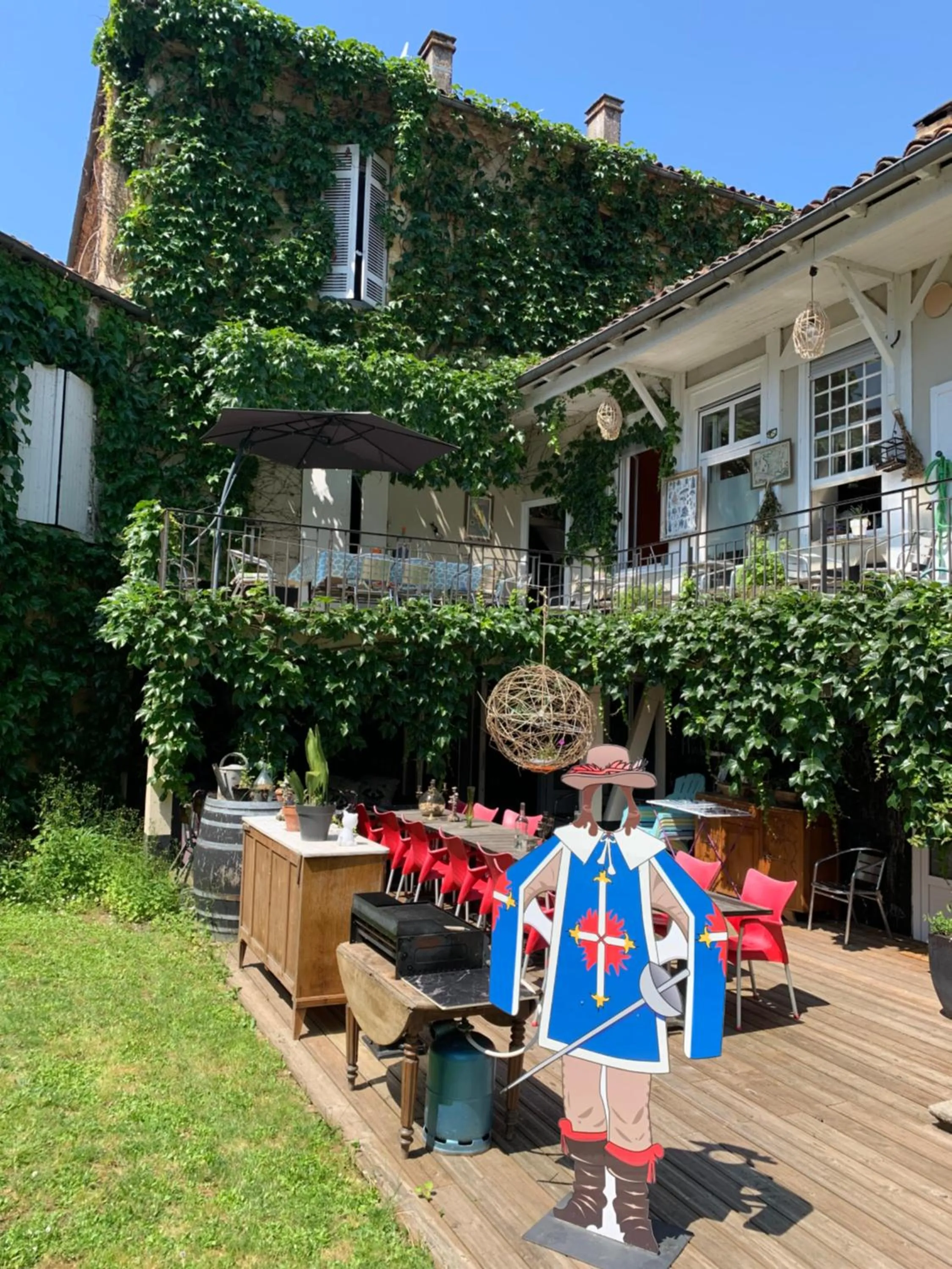 " Venez DormiR Chez Nous " #Condom#Gascogne#d'Artagnan#Armagnac#Le Bonheur est dans le GERS