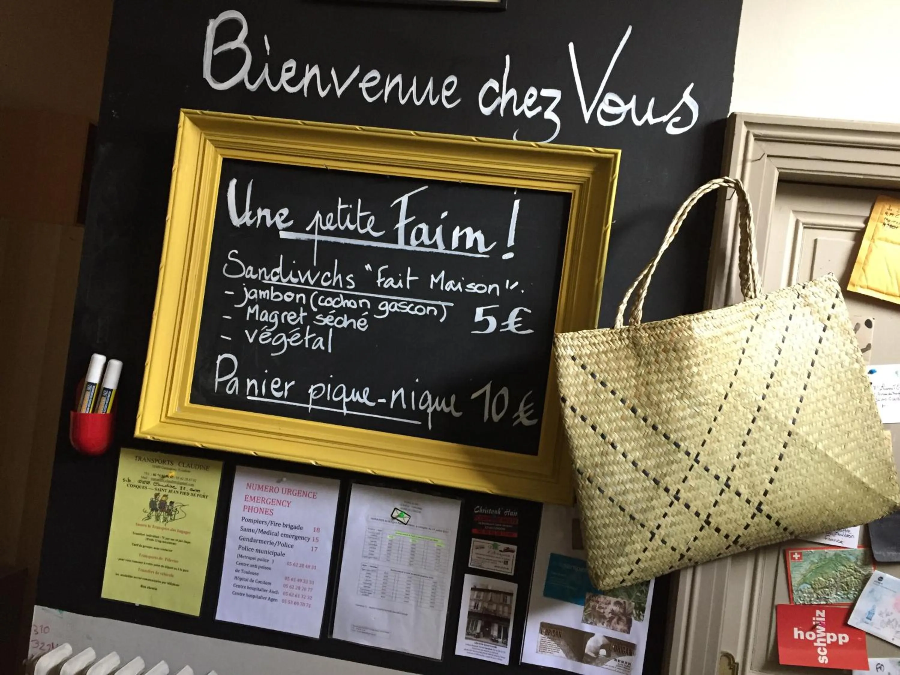 " Venez DormiR Chez Nous " #Condom#Gascogne#d'Artagnan#Armagnac#Le Bonheur est dans le GERS