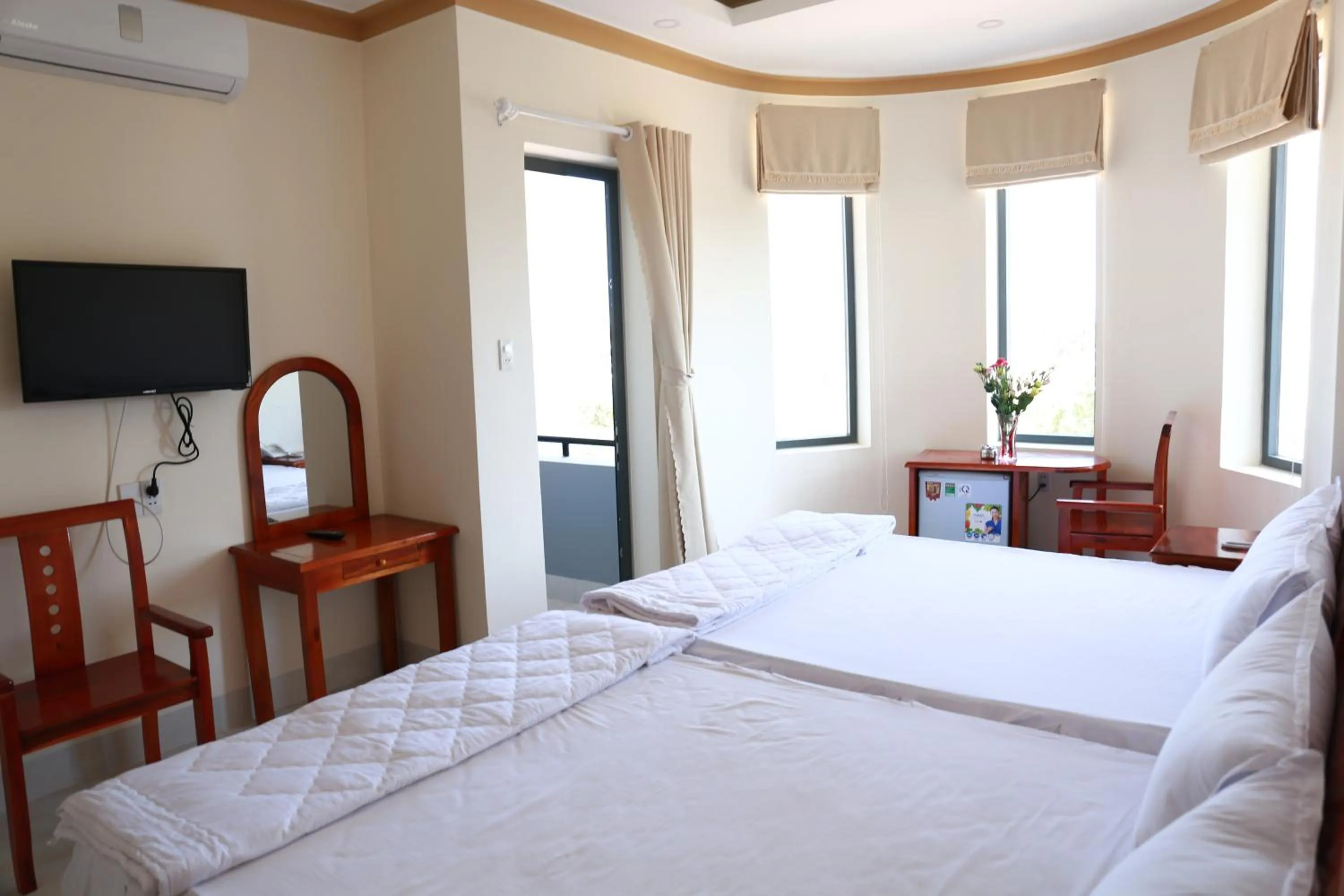 Bedroom in Lien Thong Hotel