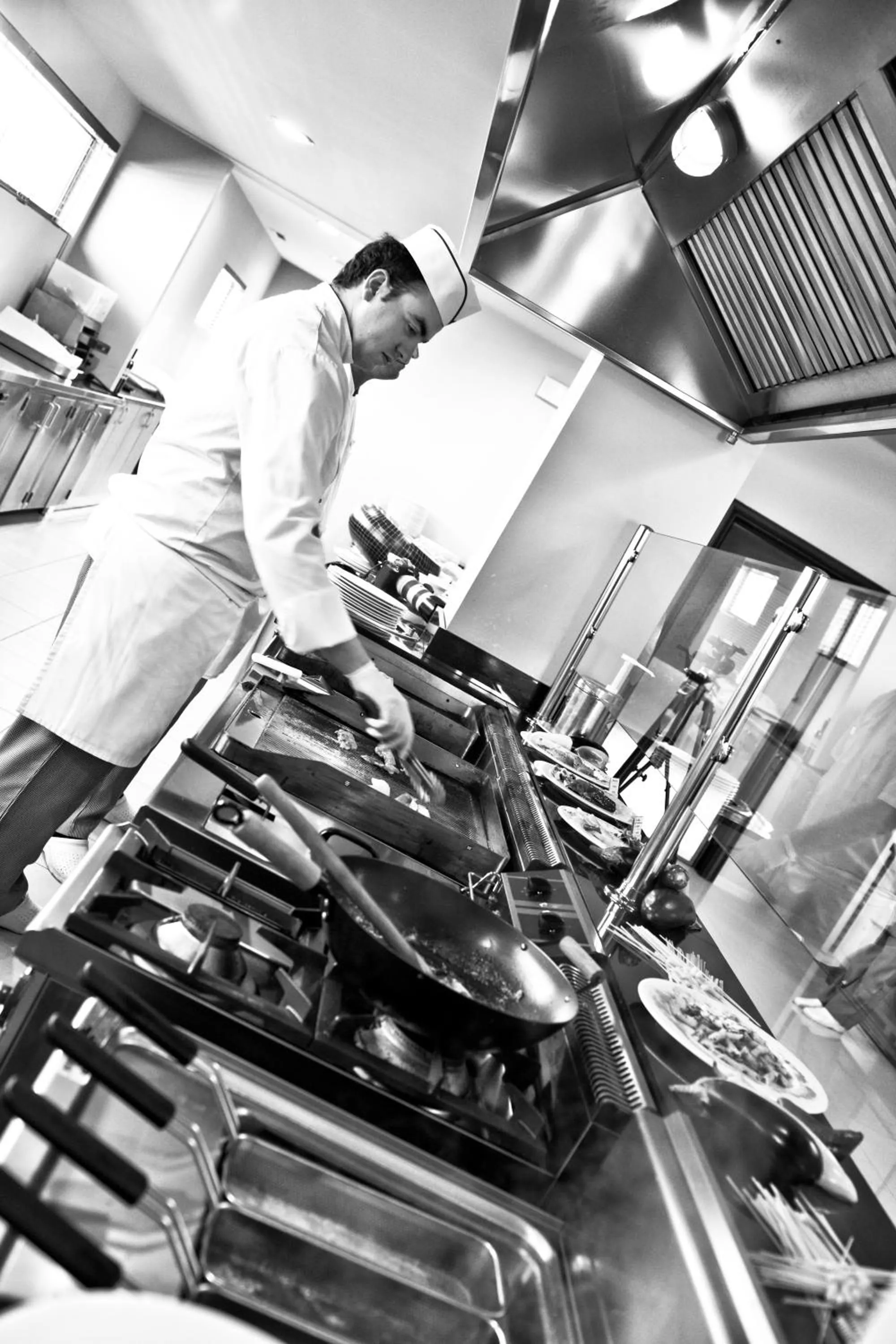 Restaurant/places to eat in Apollonion Asterias Resort and Spa