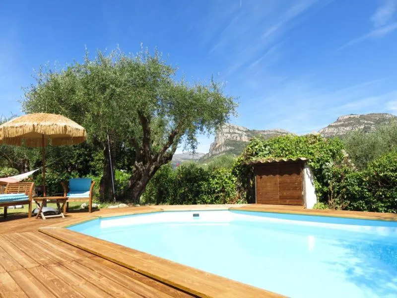 Swimming pool in Hotel mon Soleil