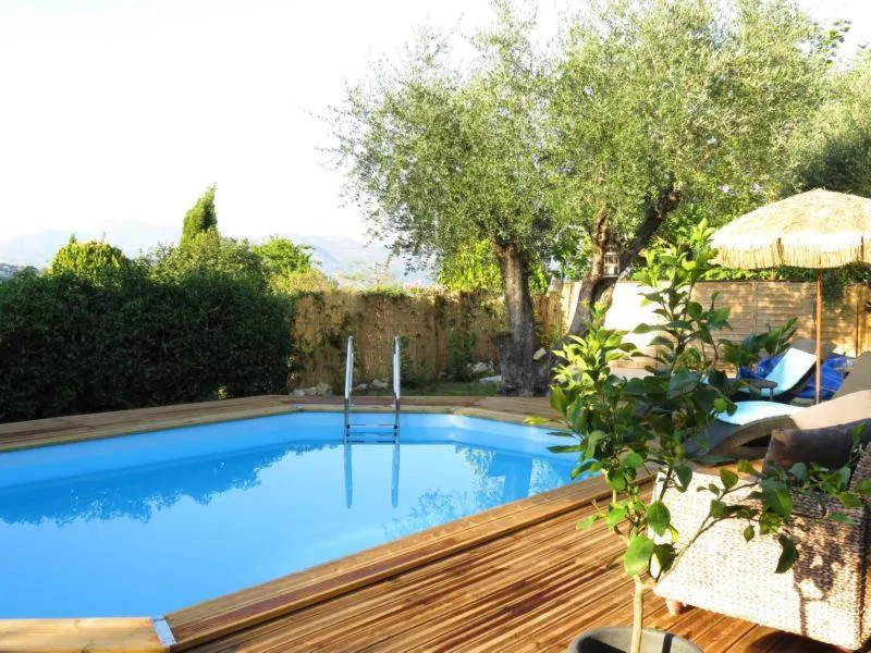 Swimming pool in Hotel mon Soleil