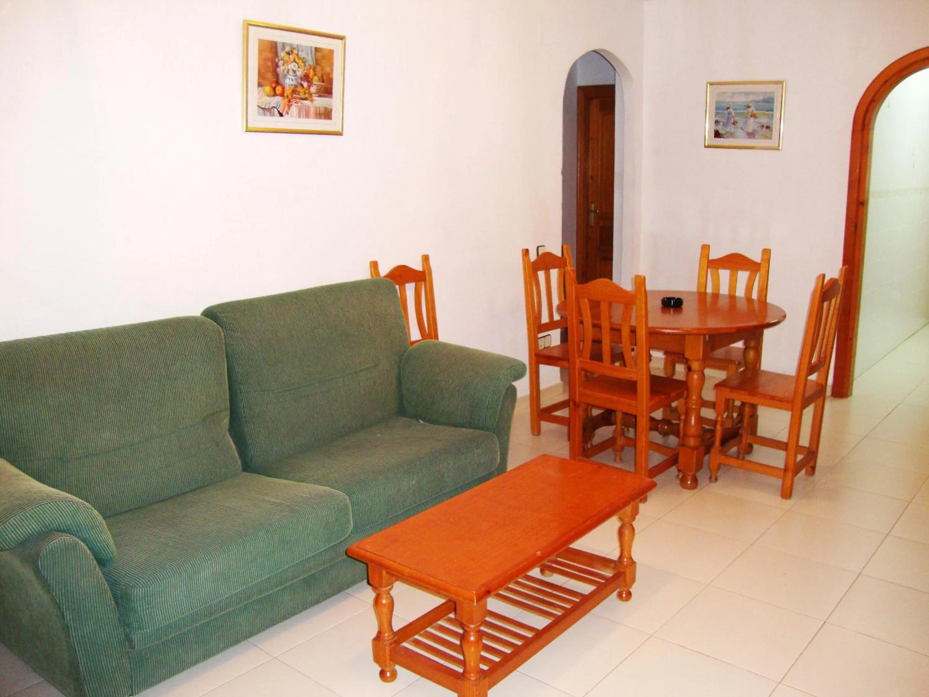 Apartamentos Palma Blanca 3000