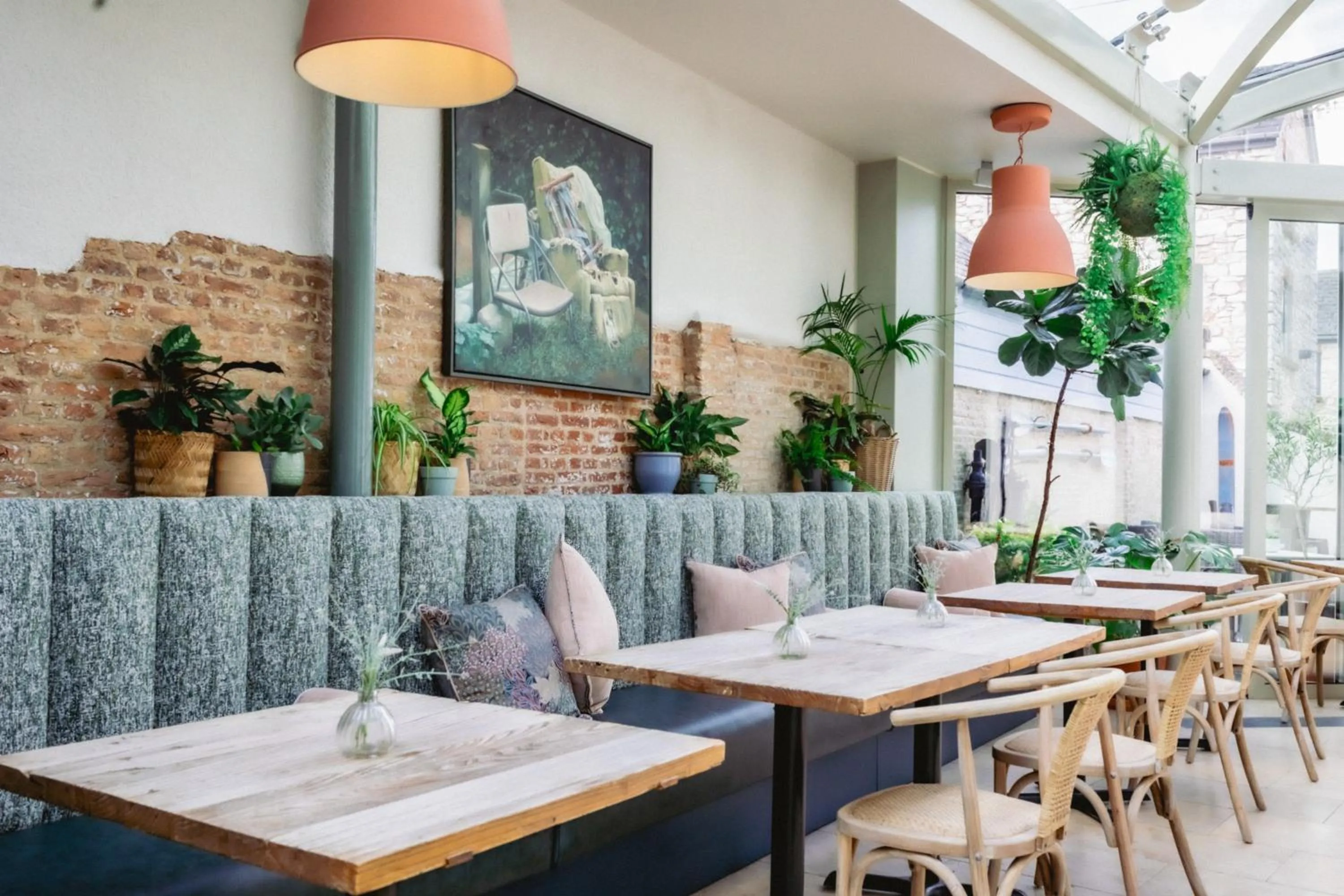 Lounge or bar in The Salutation Inn