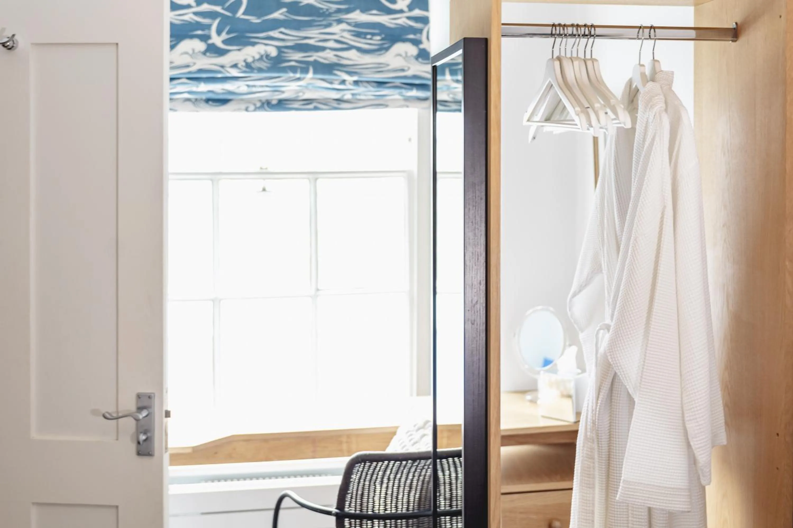 View (from property/room), Bed in The Salutation Inn