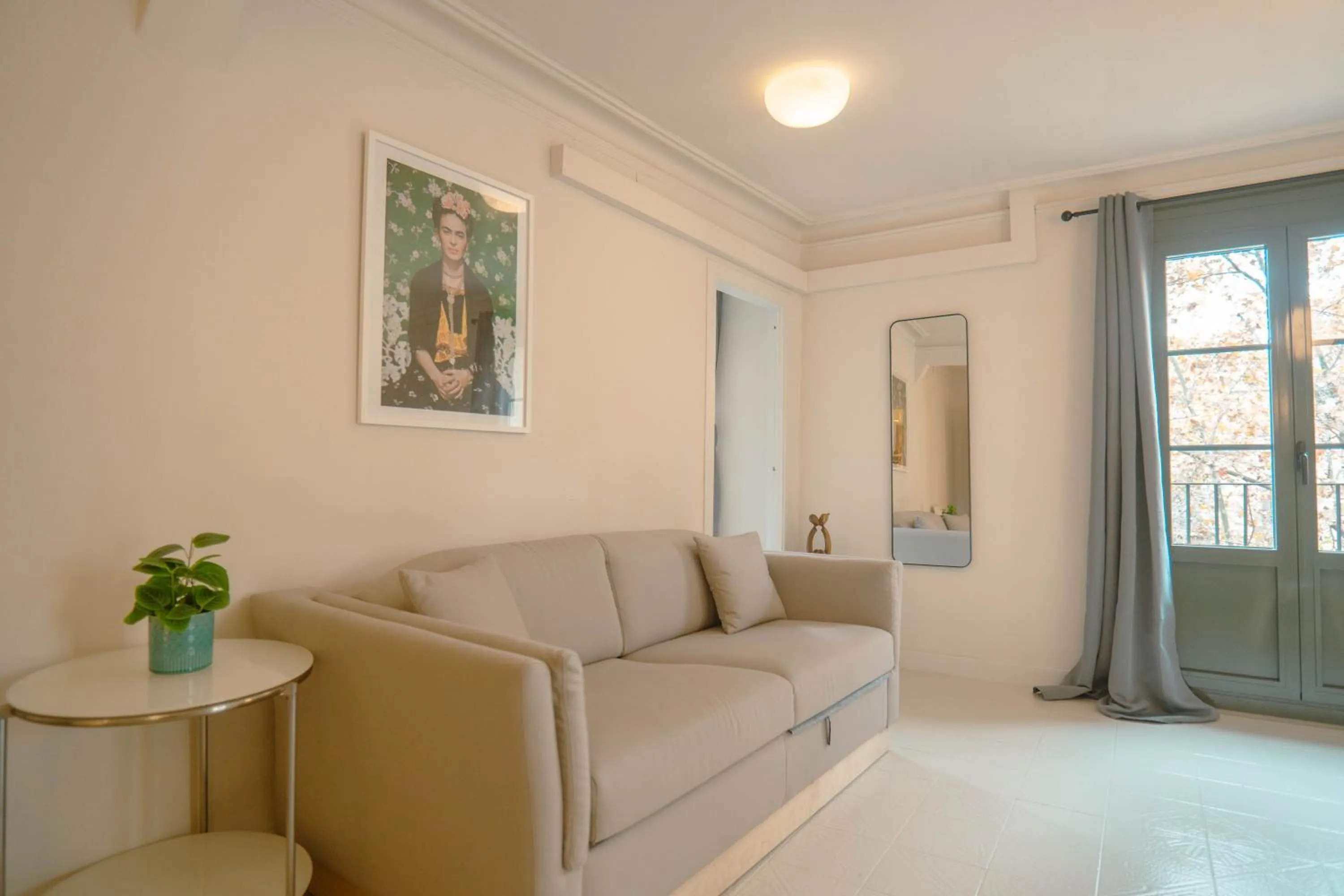 Living room in Smartr Barcelona Ramblas