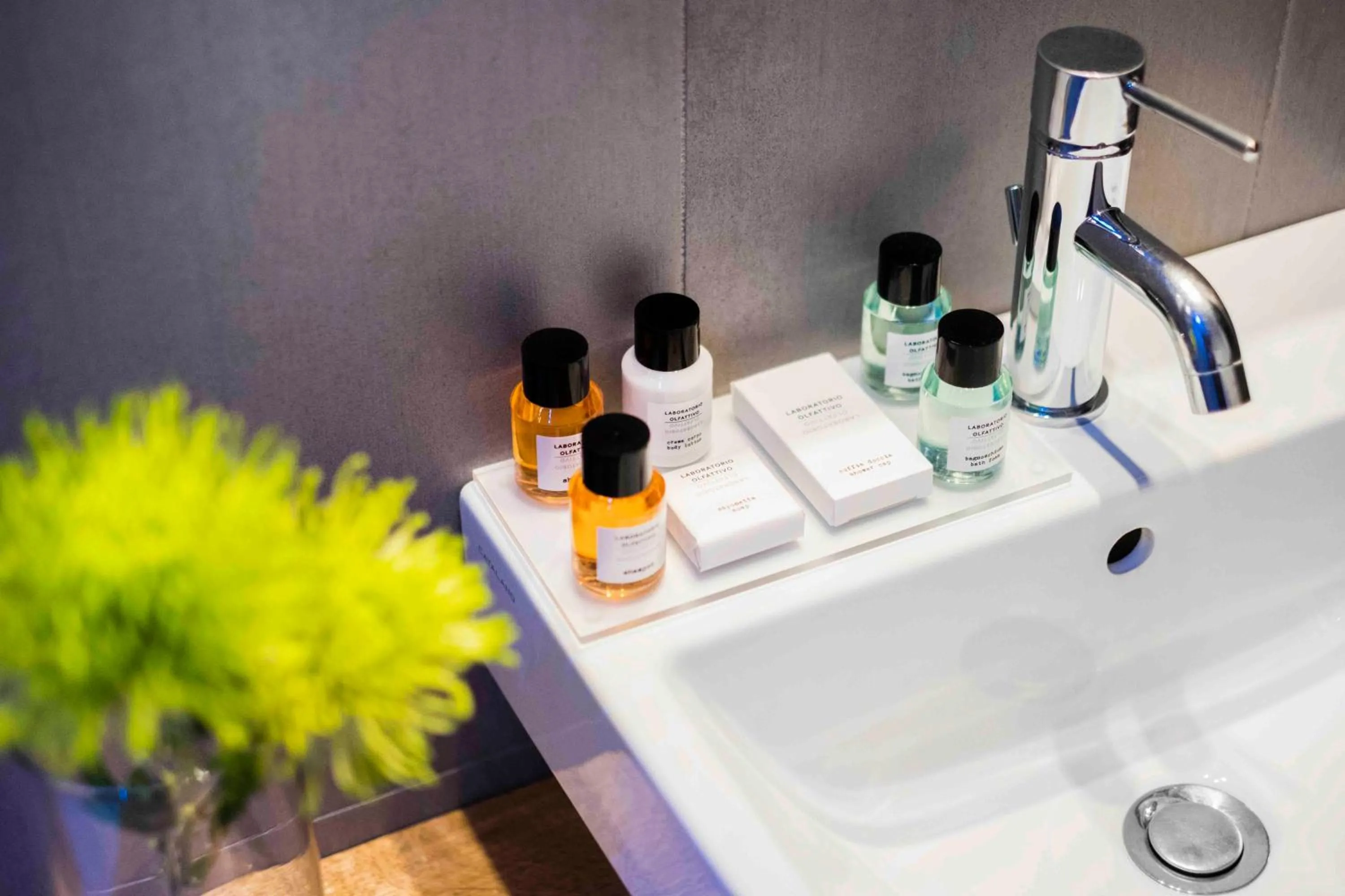 Bathroom in Giuturna Boutique Hotel