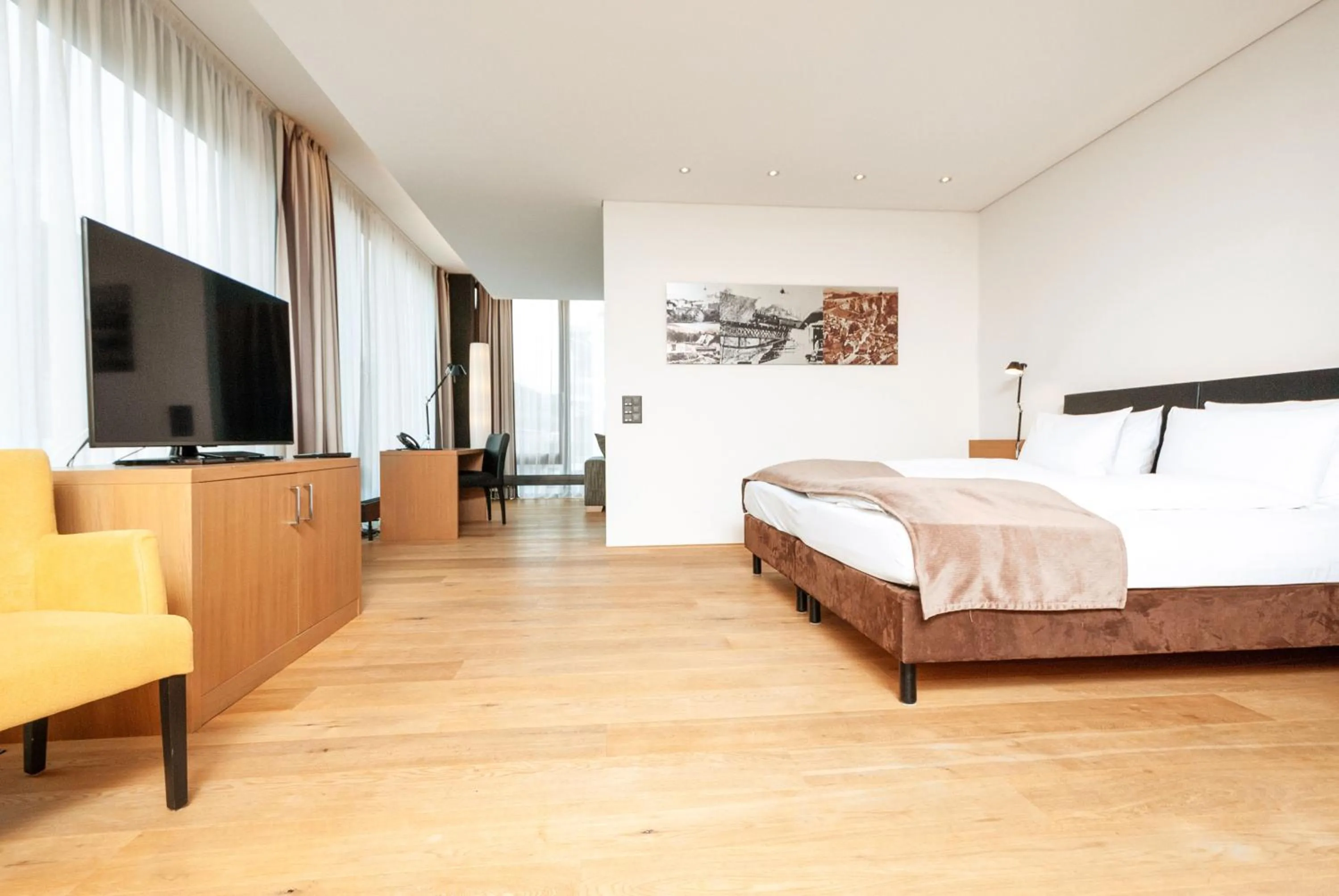 Bedroom, Bed in Tailormade Hotel SIHLPARK Schindellegi