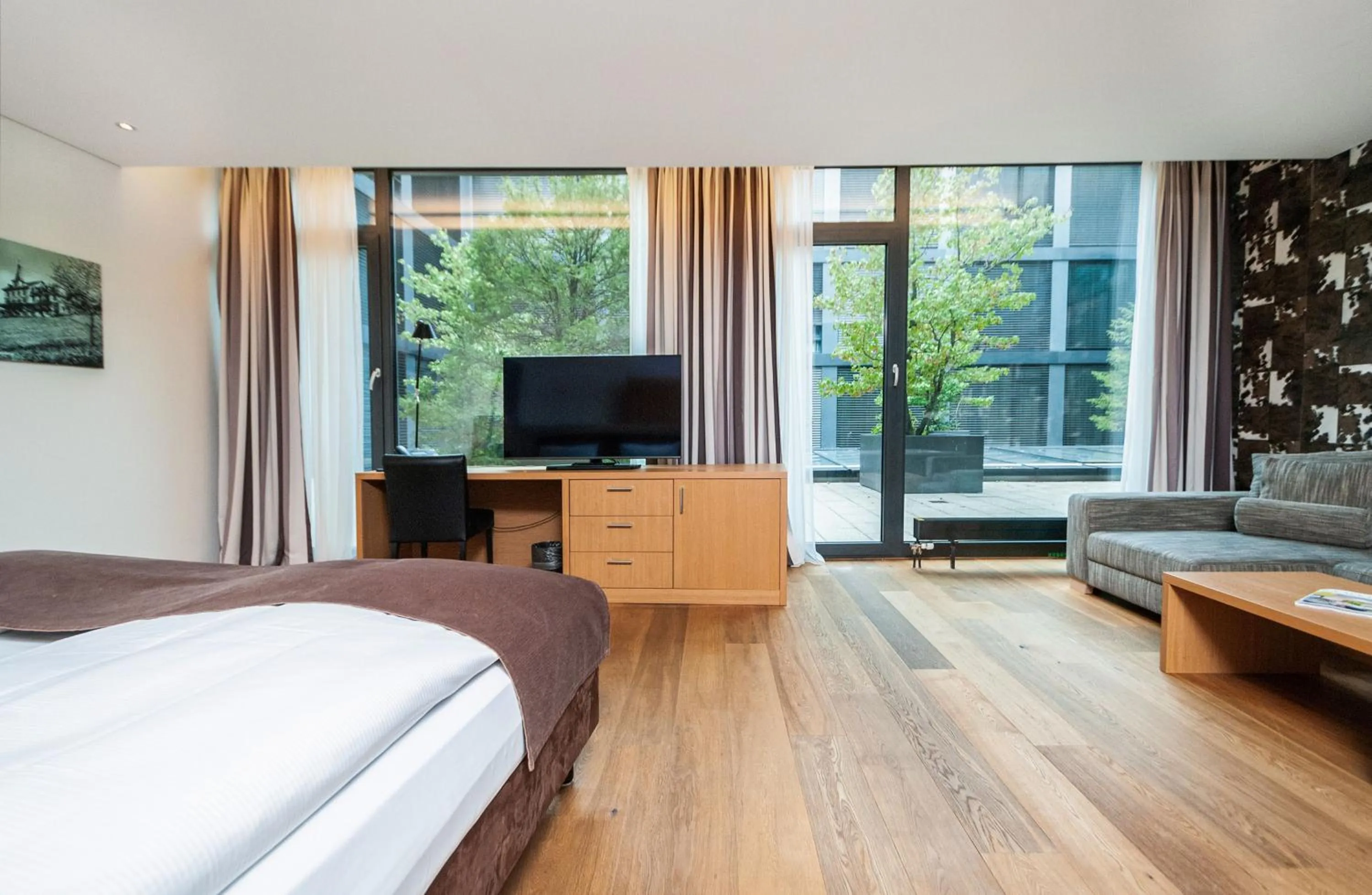 Bedroom, Bed in Tailormade Hotel SIHLPARK Schindellegi