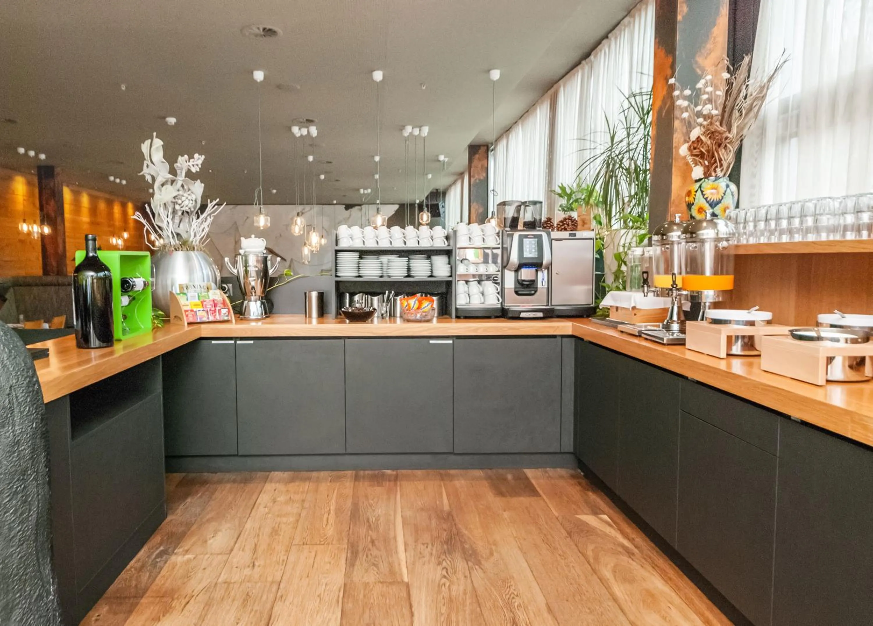 Breakfast in Tailormade Hotel SIHLPARK Schindellegi