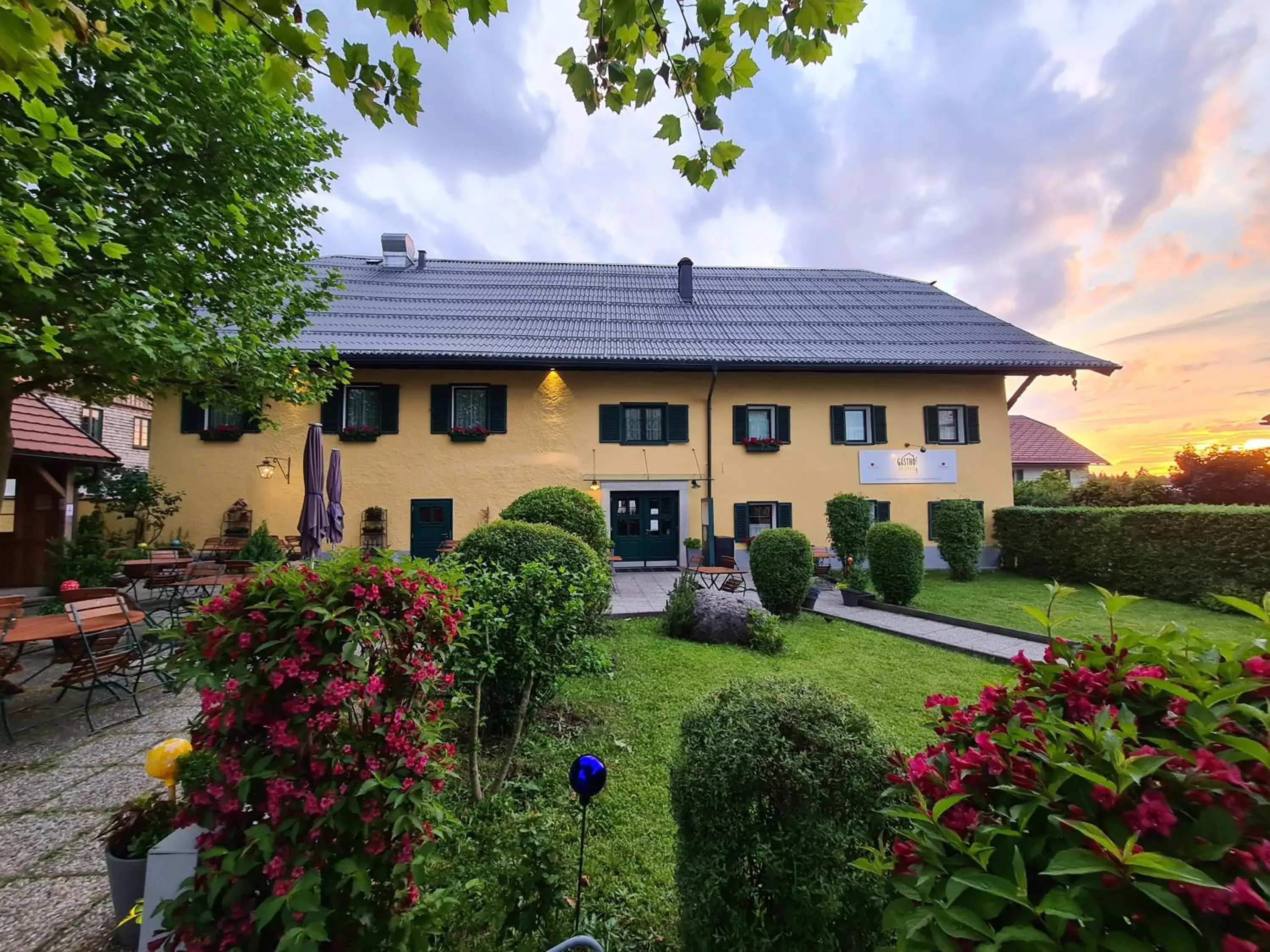 Gasthof zur Strass Gasthof zur Strass