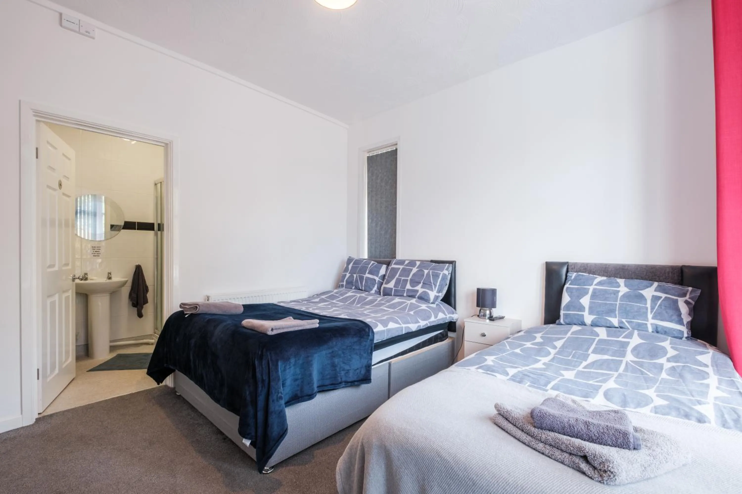 Bedroom, Bed in OYO The Pickering Park Hotel