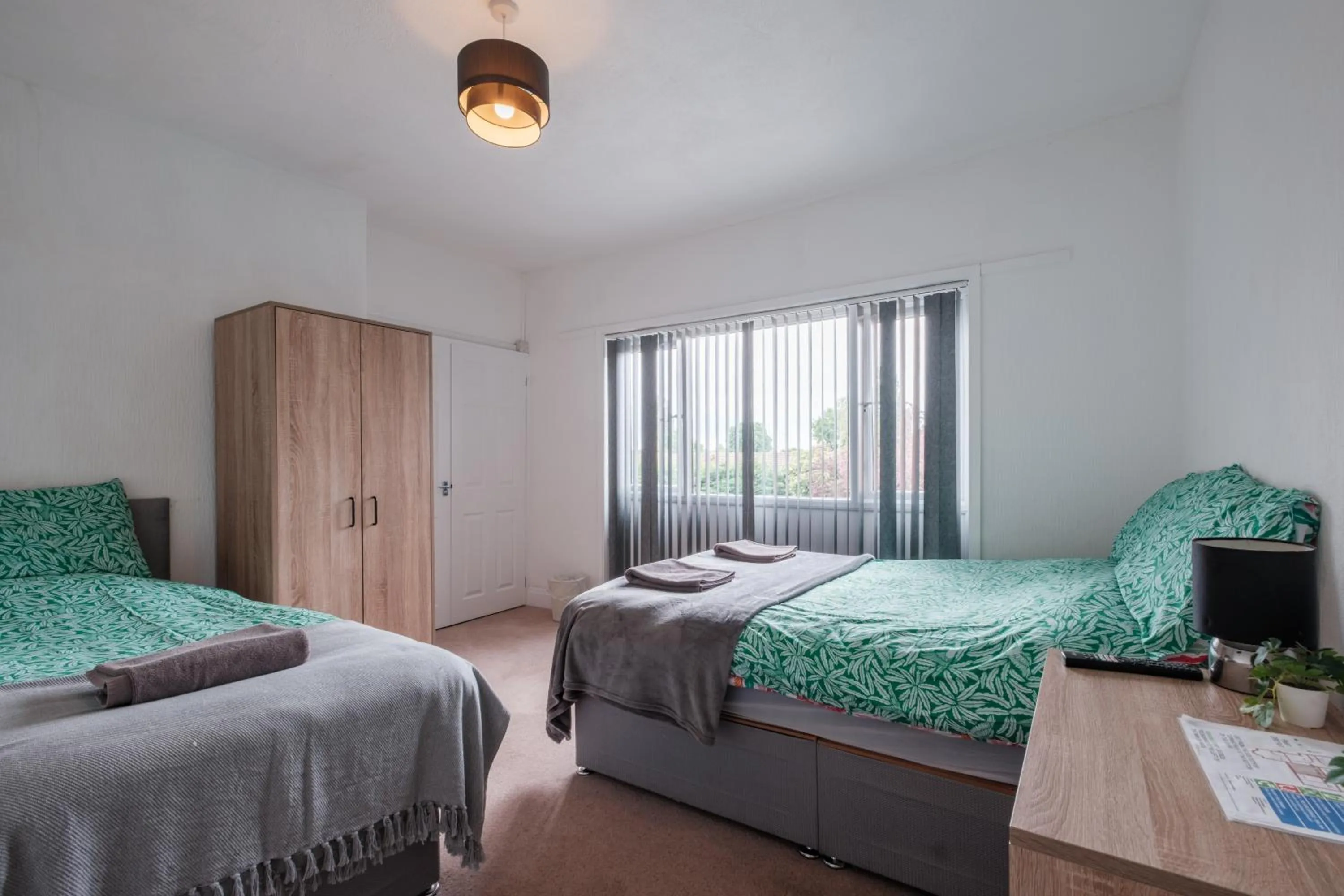 Bedroom, Bed in OYO The Pickering Park Hotel