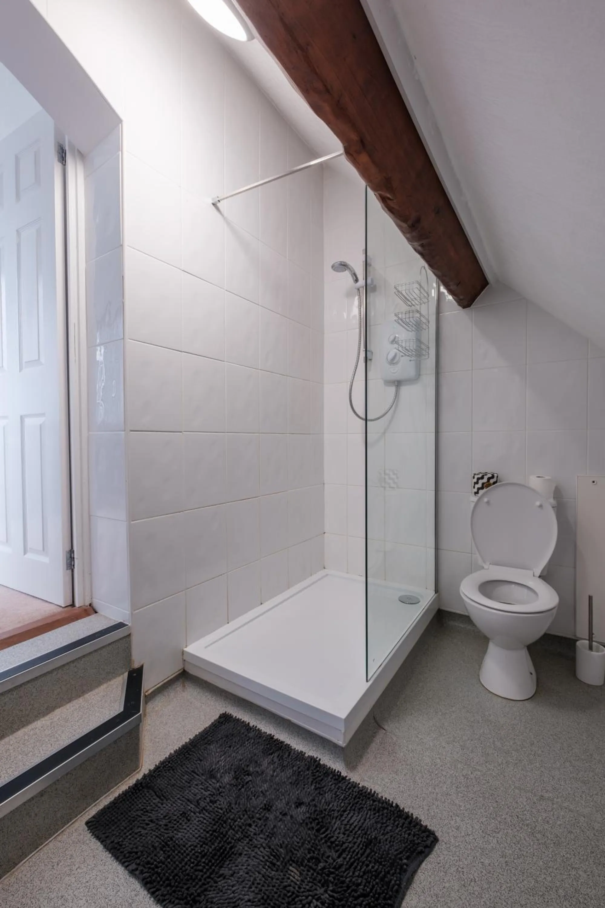 Bathroom in OYO The Pickering Park Hotel