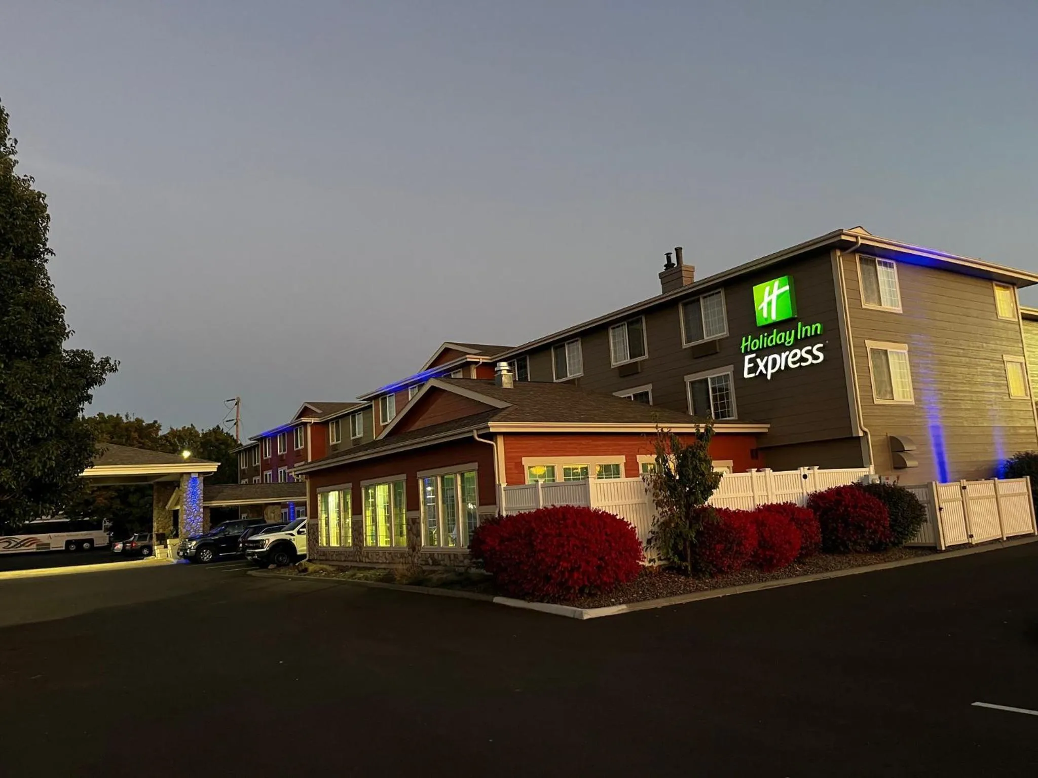 Property building in Holiday Inn Express Walla Walla by IHG