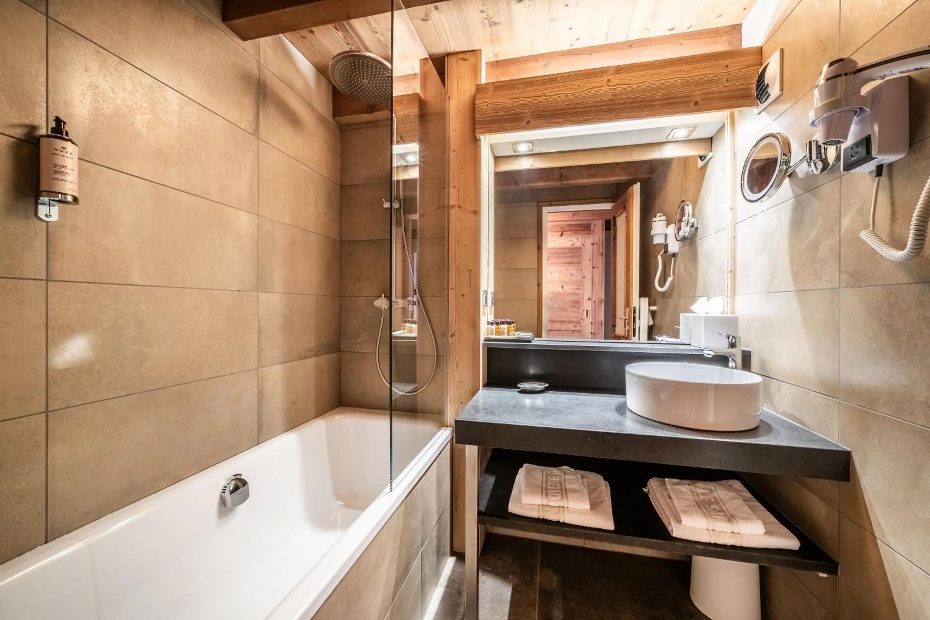 Bathroom in Hotel Le Samoyede