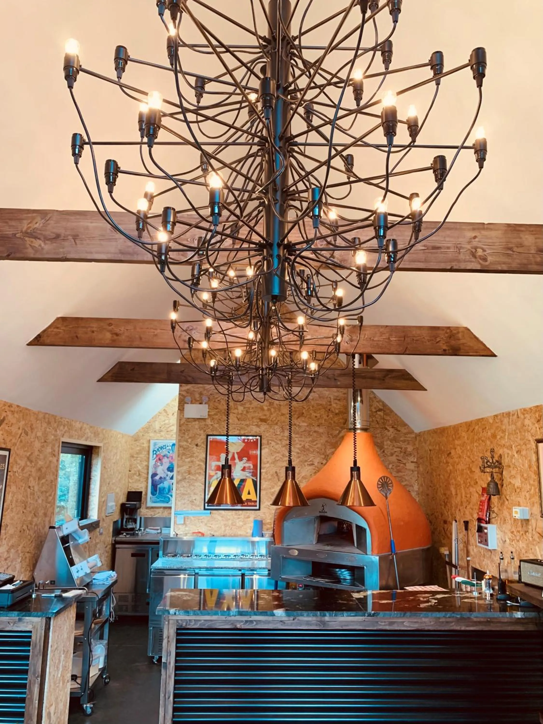 Restaurant/places to eat in The Bowl Inn