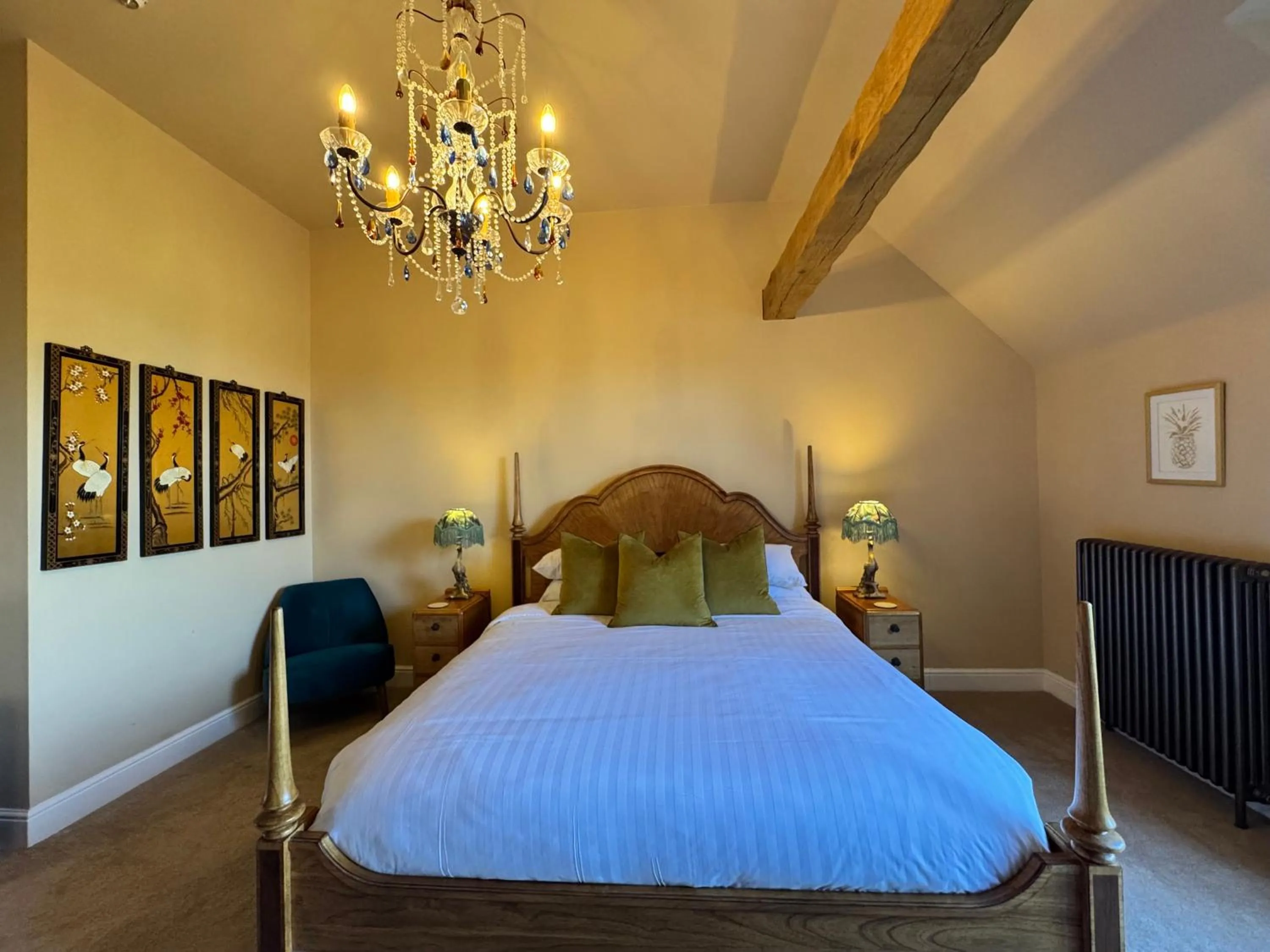 Bedroom, Bed in The Bowl Inn