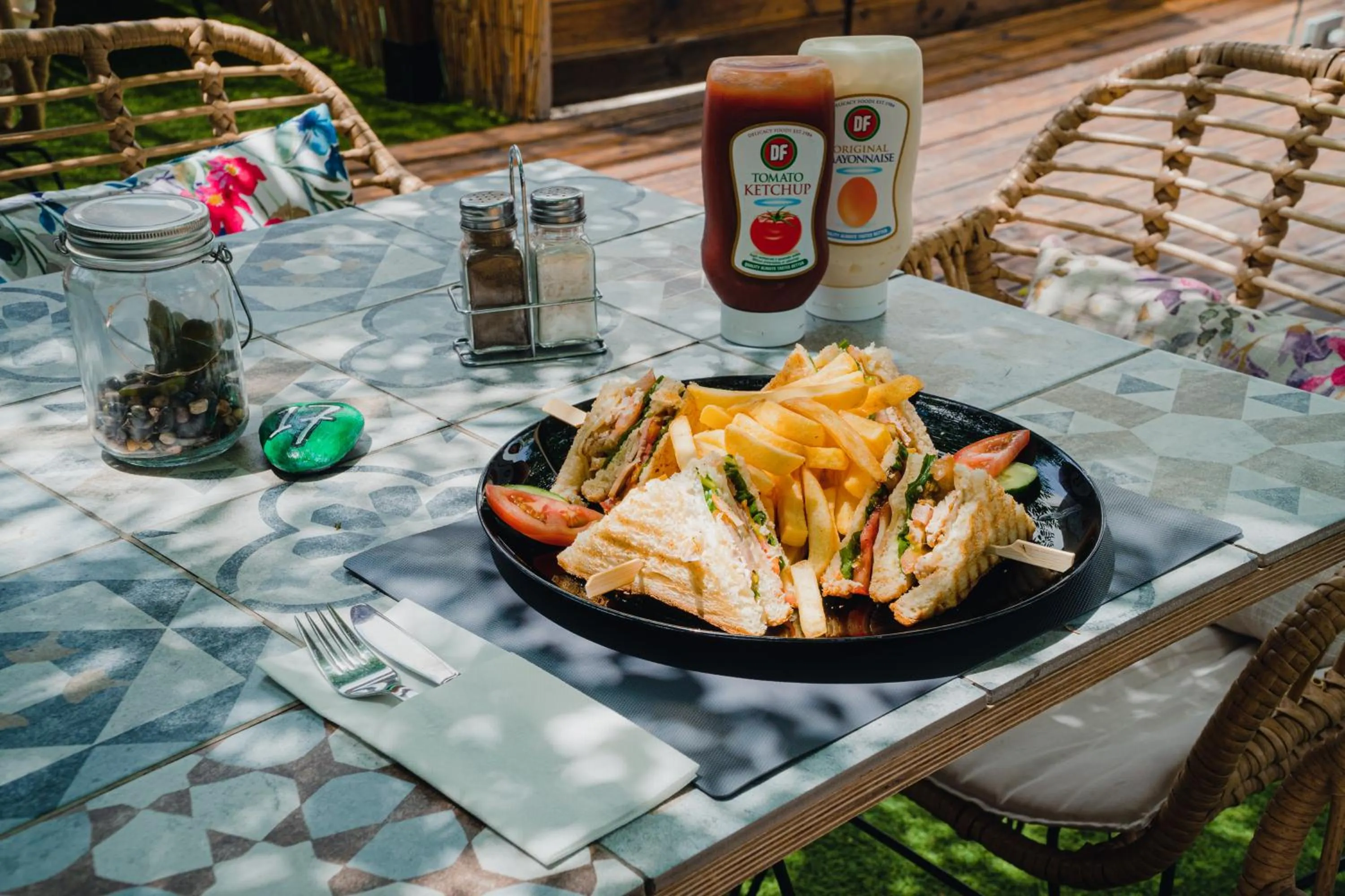 Food in Lantiana Napa Aparthotel
