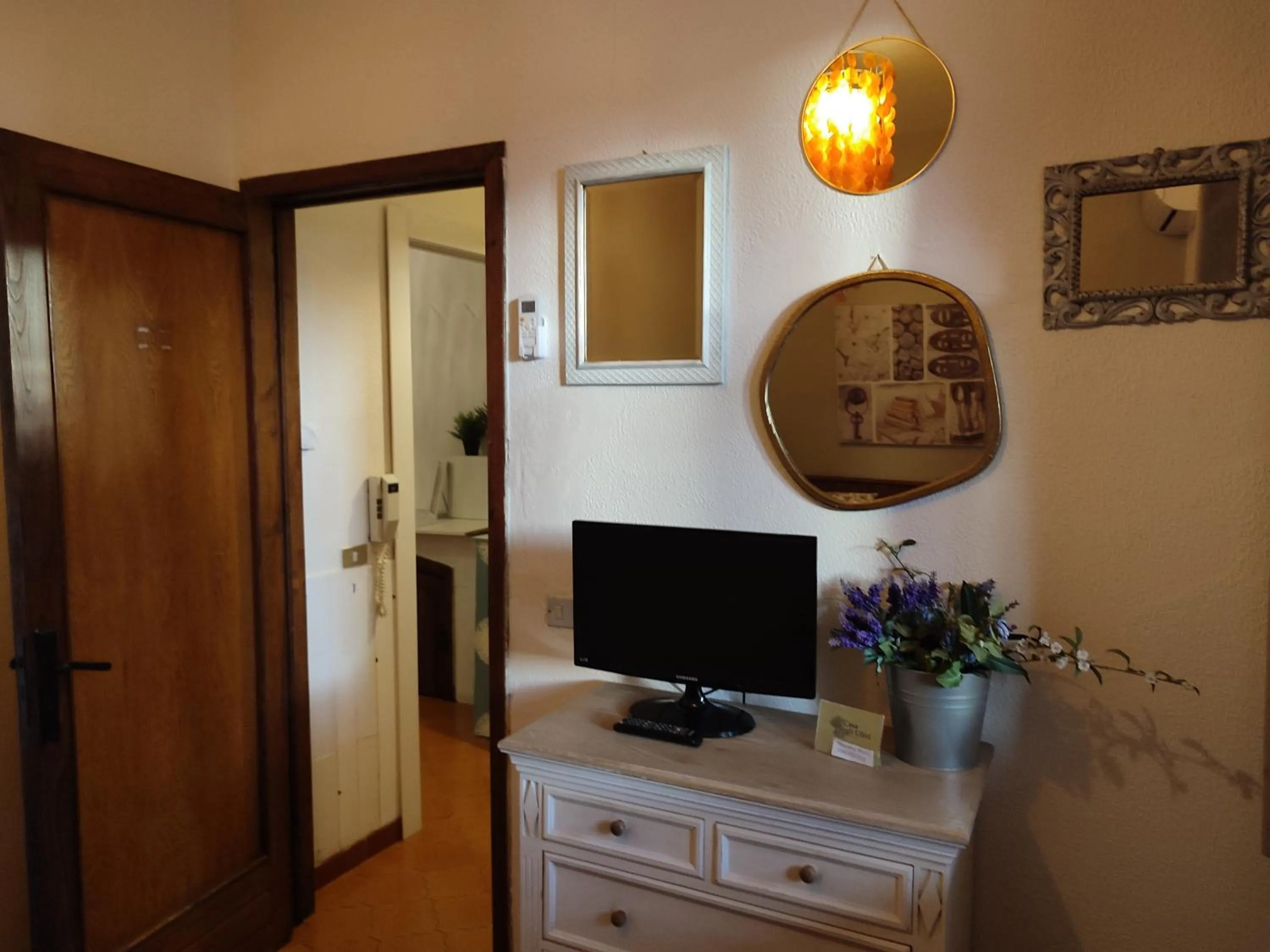 Decorative detail in Casa degli Ulivi Etna