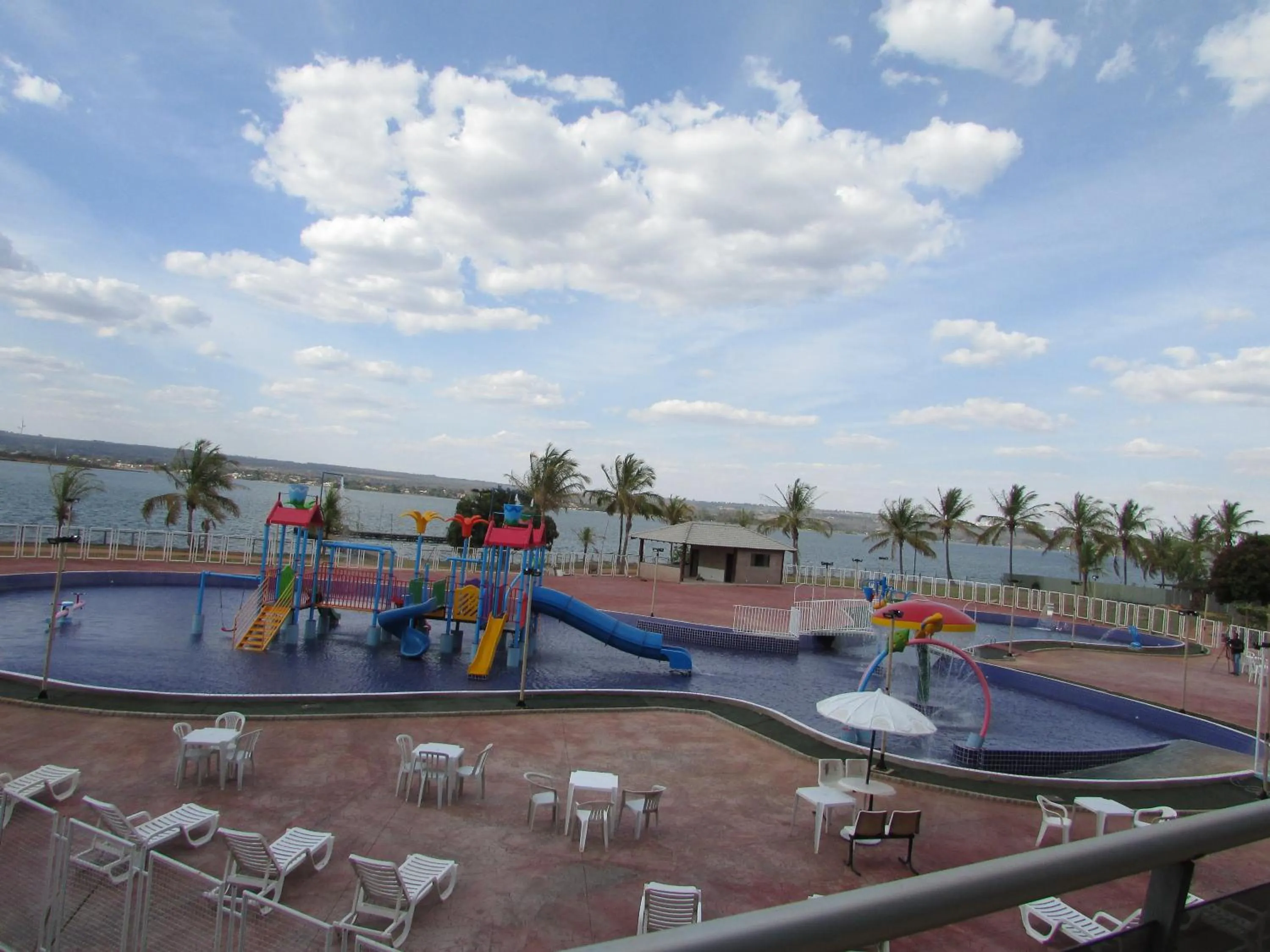 Swimming pool in Bay Park Hotel Resort