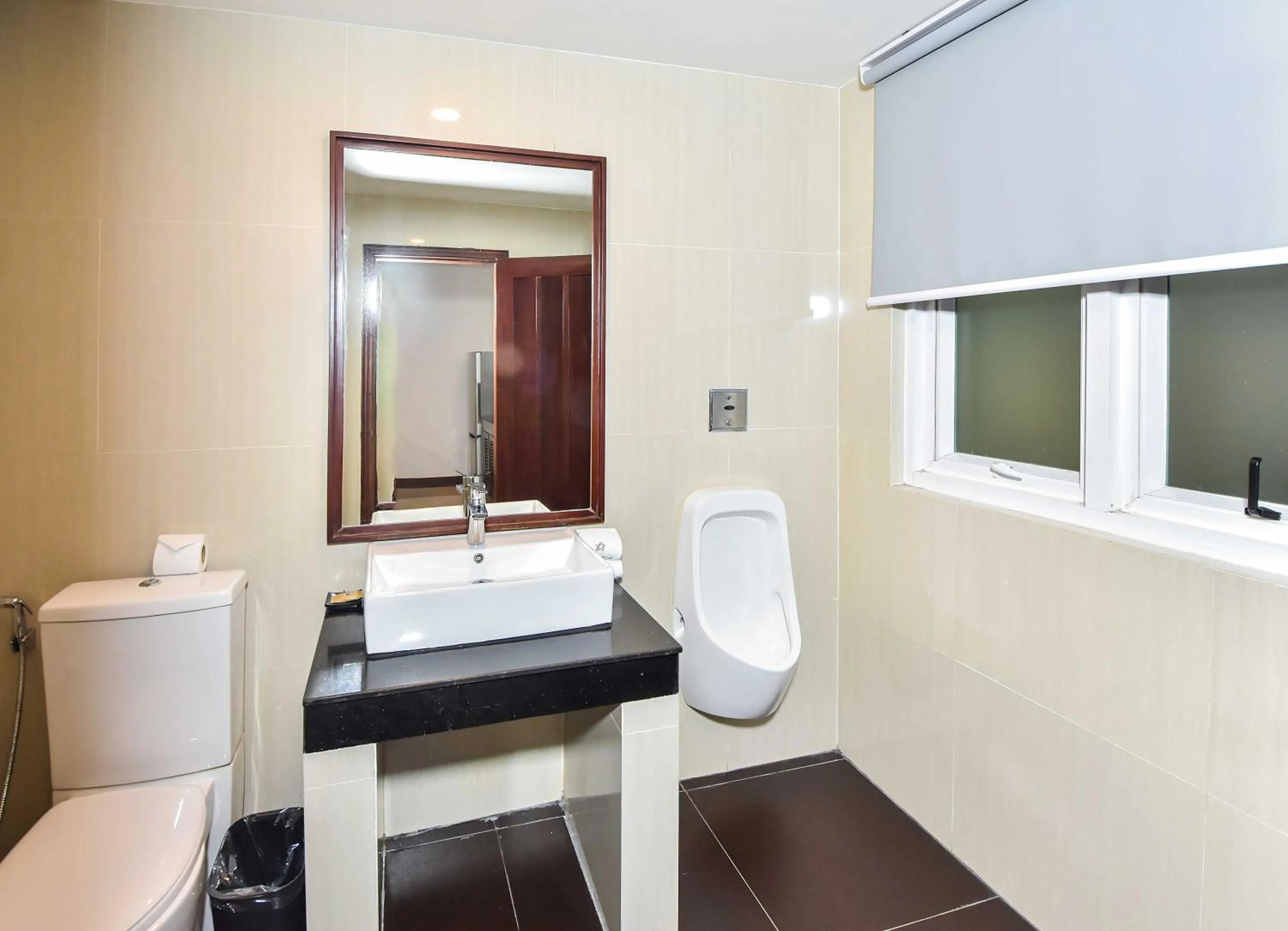 Independence Hotel Resort & Spa