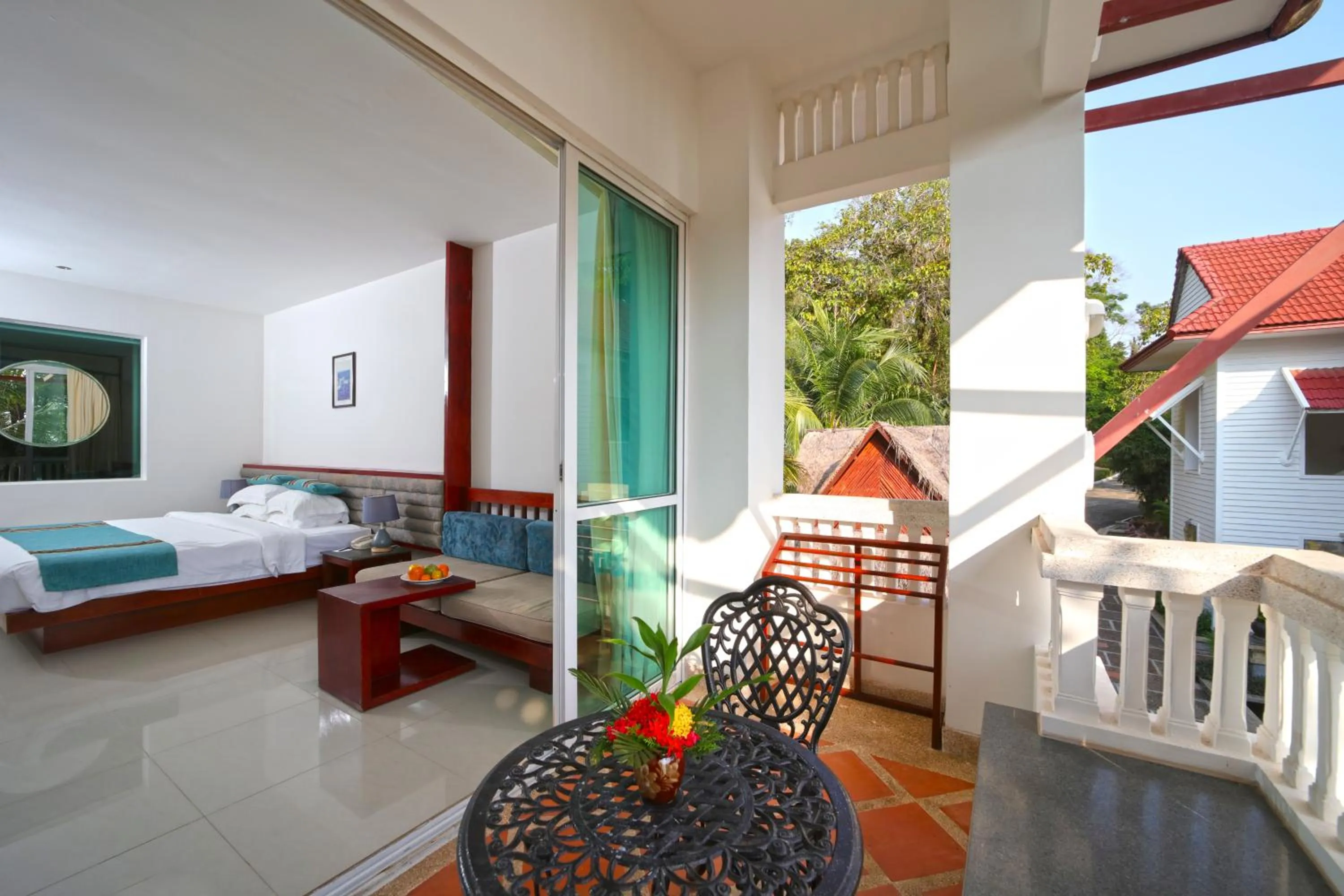 View (from property/room), Bed in Independence Hotel Resort & Spa