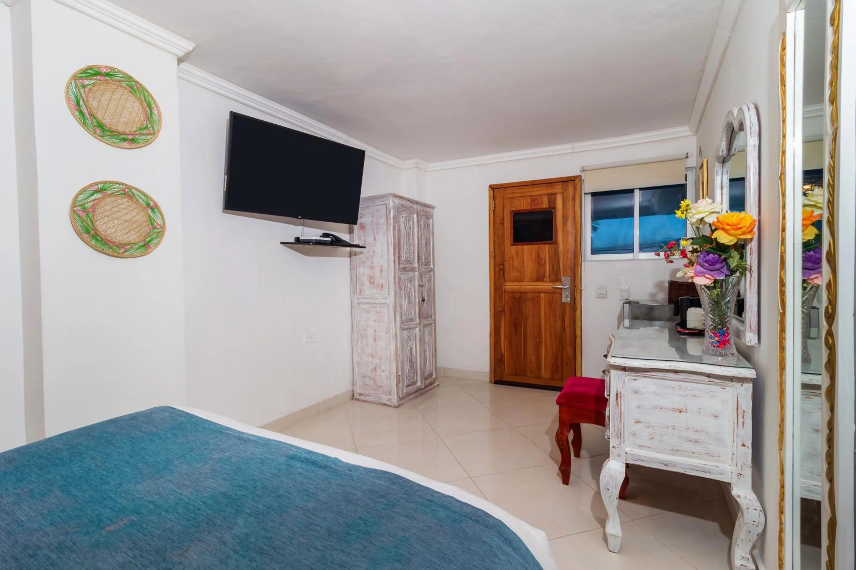 Decorative detail, Bed in Voilá Signature Casa Isabel