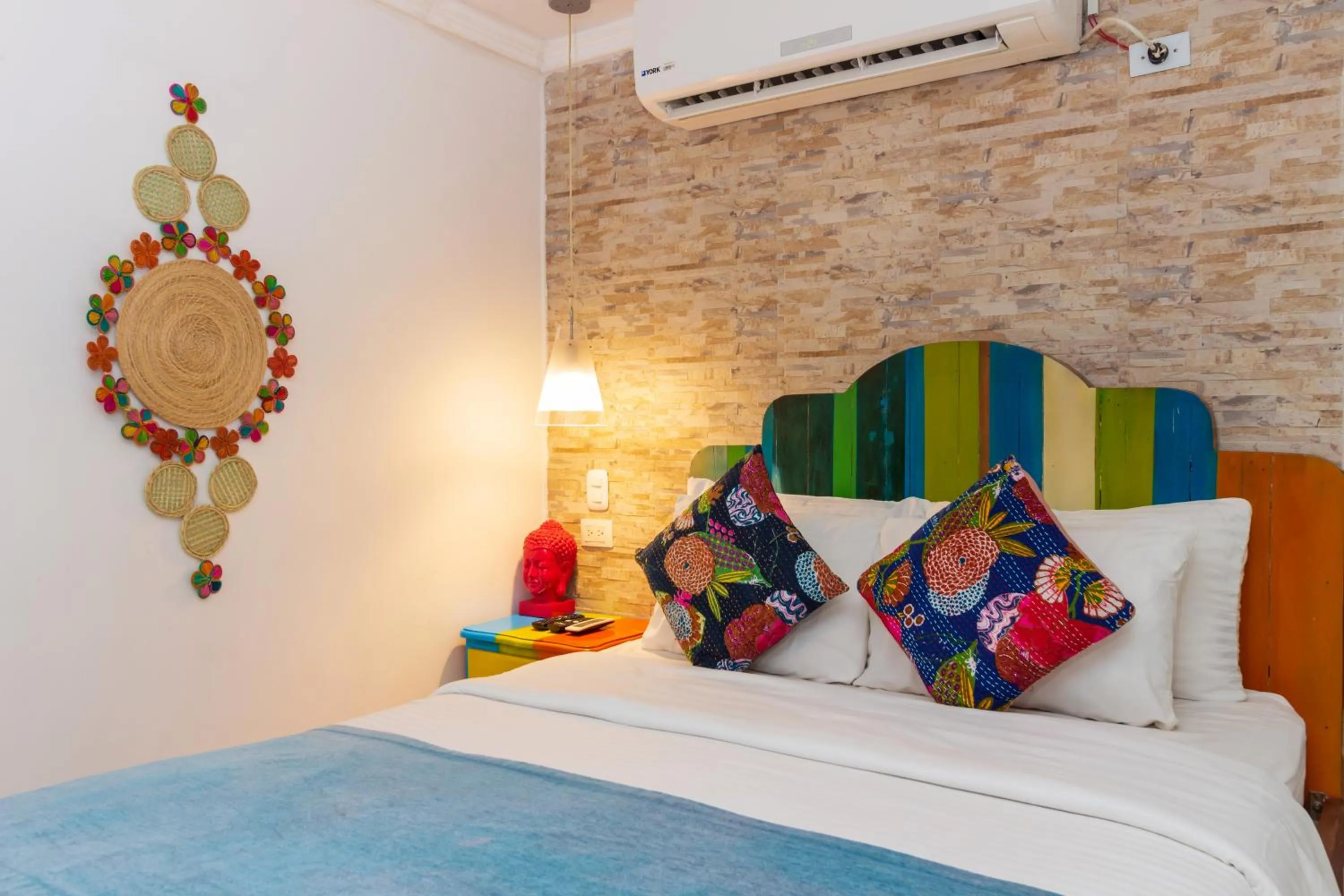 Decorative detail, Bed in Voilá Signature Casa Isabel