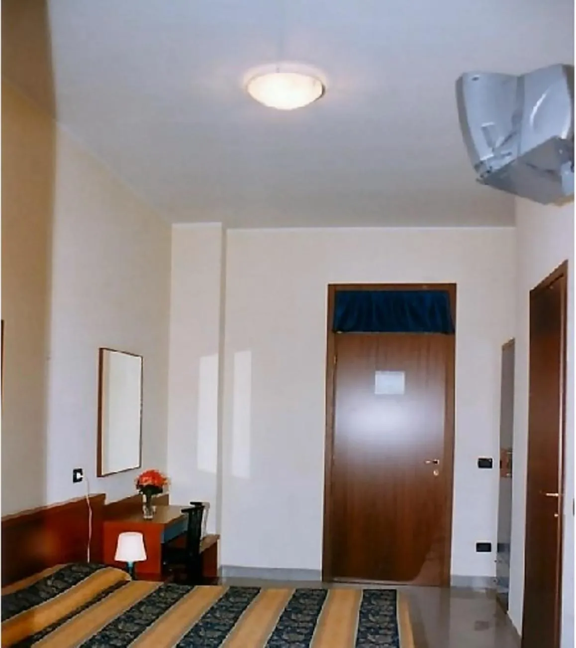 Photo of the whole room, Bed in Hotel Greco