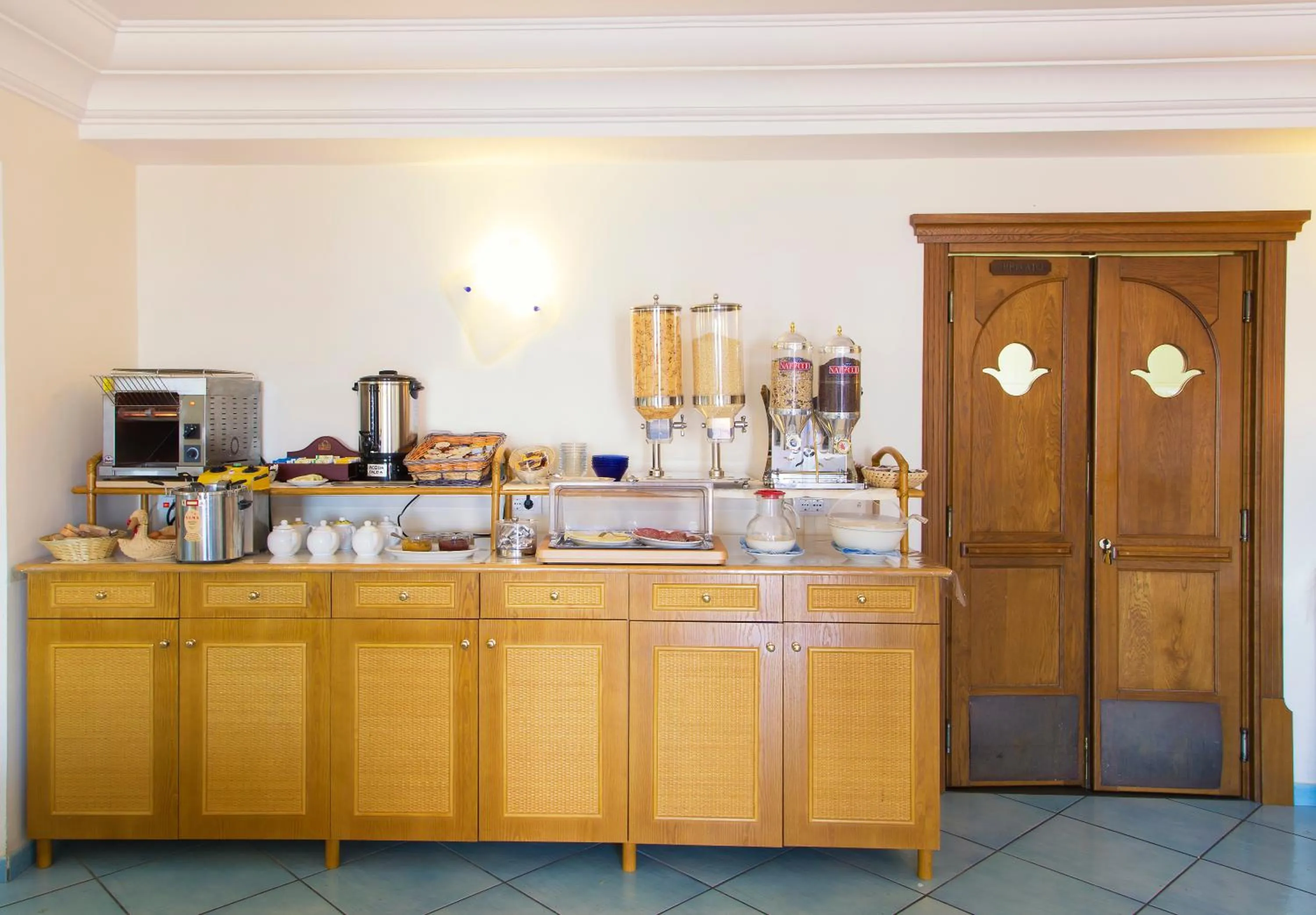 Breakfast in Parco Residence La Rosa