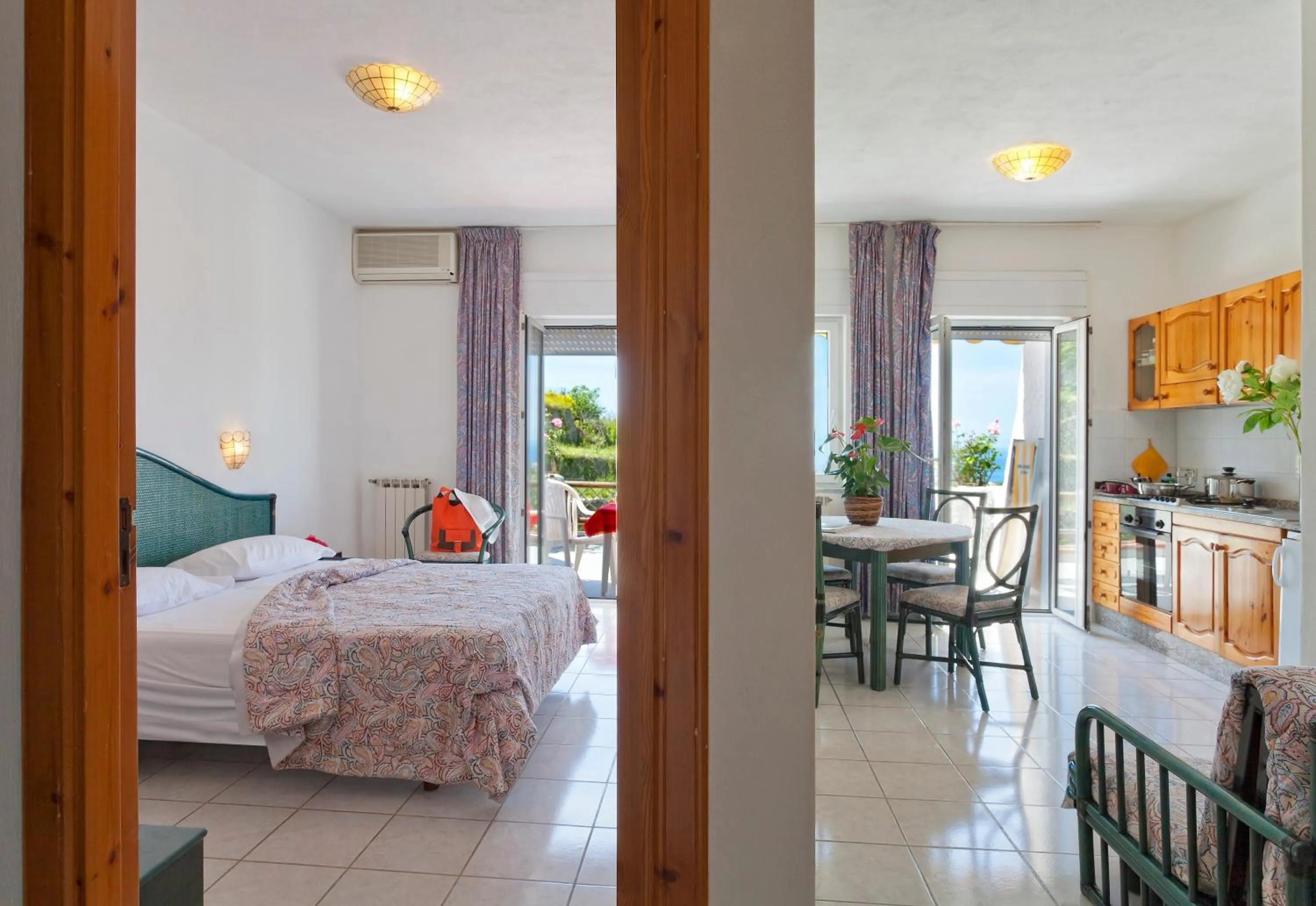 Photo of the whole room, Bed in Parco Residence La Rosa