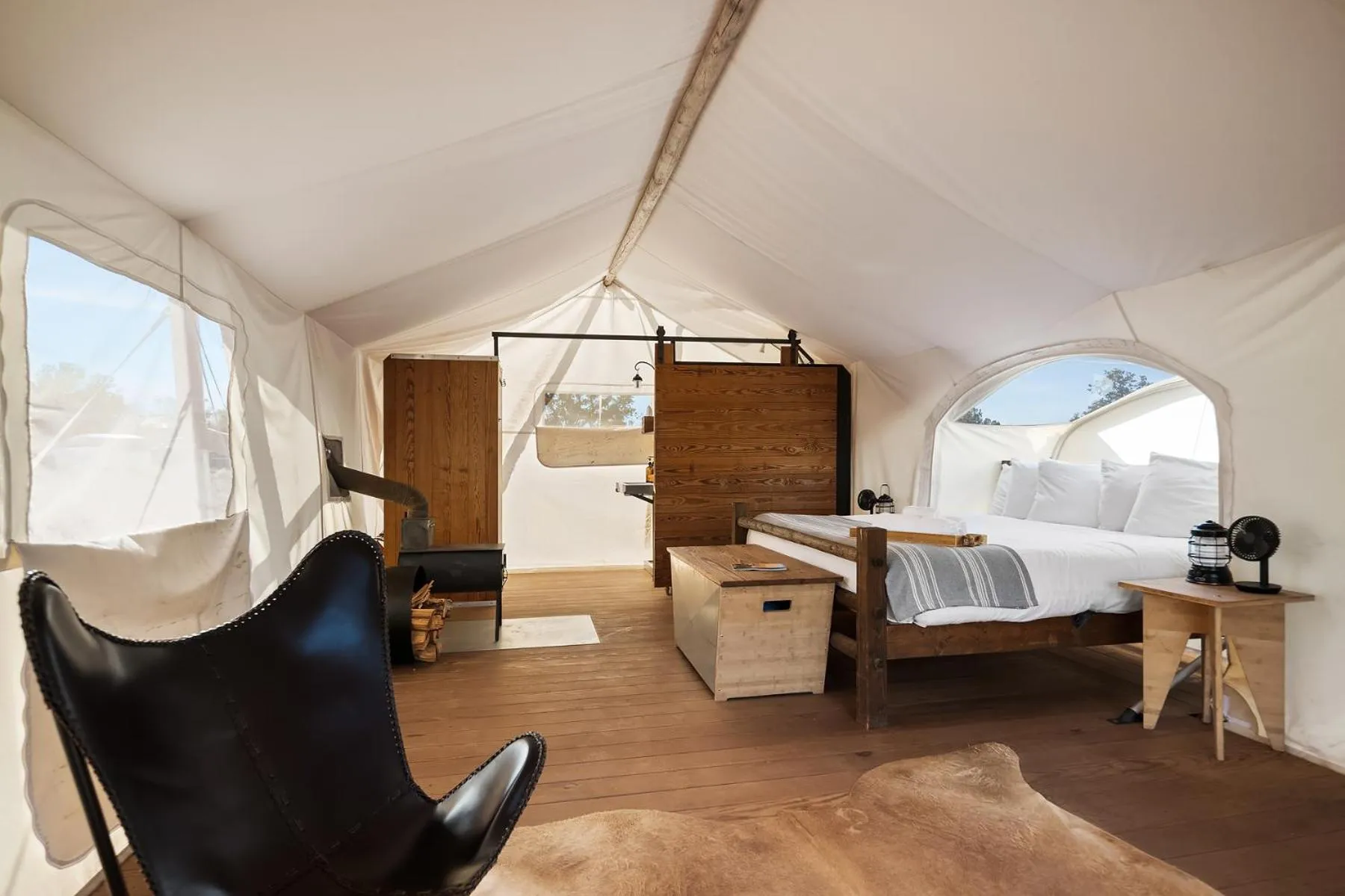 View (from property/room), Bed in Under Canvas Grand Canyon