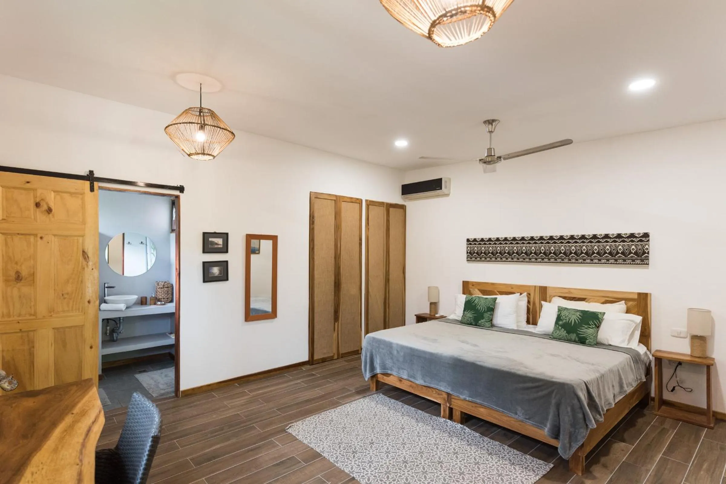 Bedroom, Bed in Ohana Villas