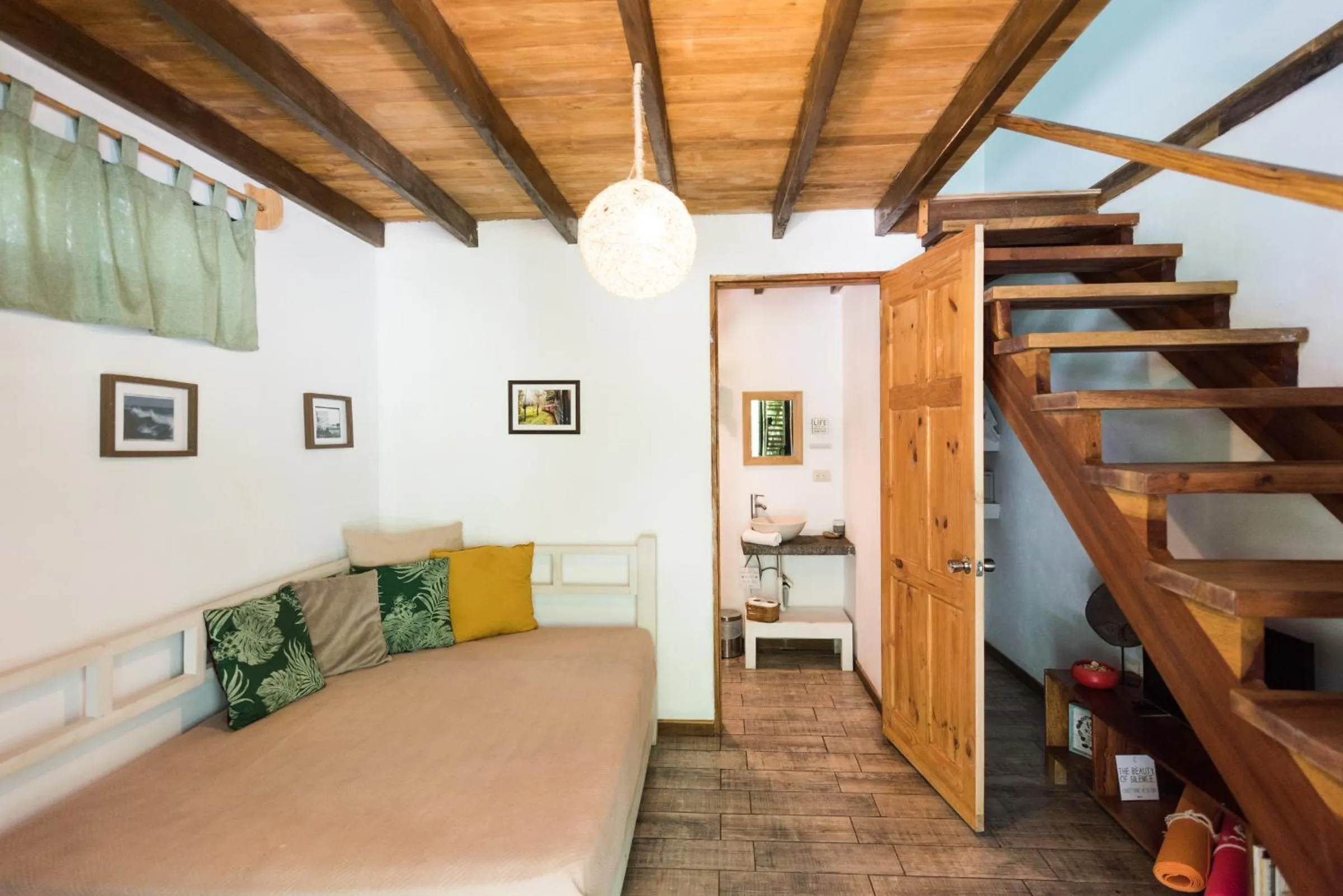 Property building in Ohana Villas