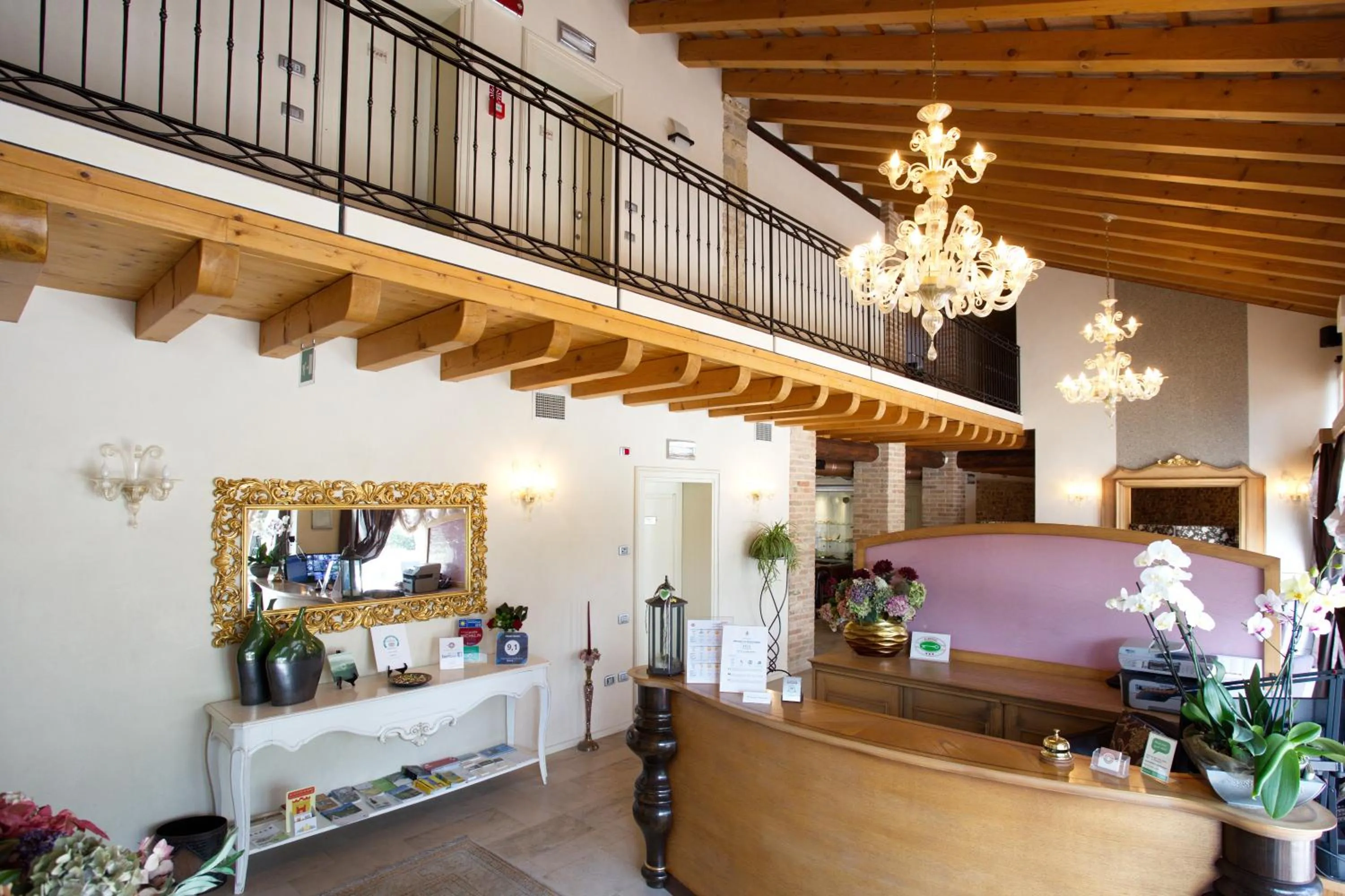 Lobby or reception in Hotel Asolo