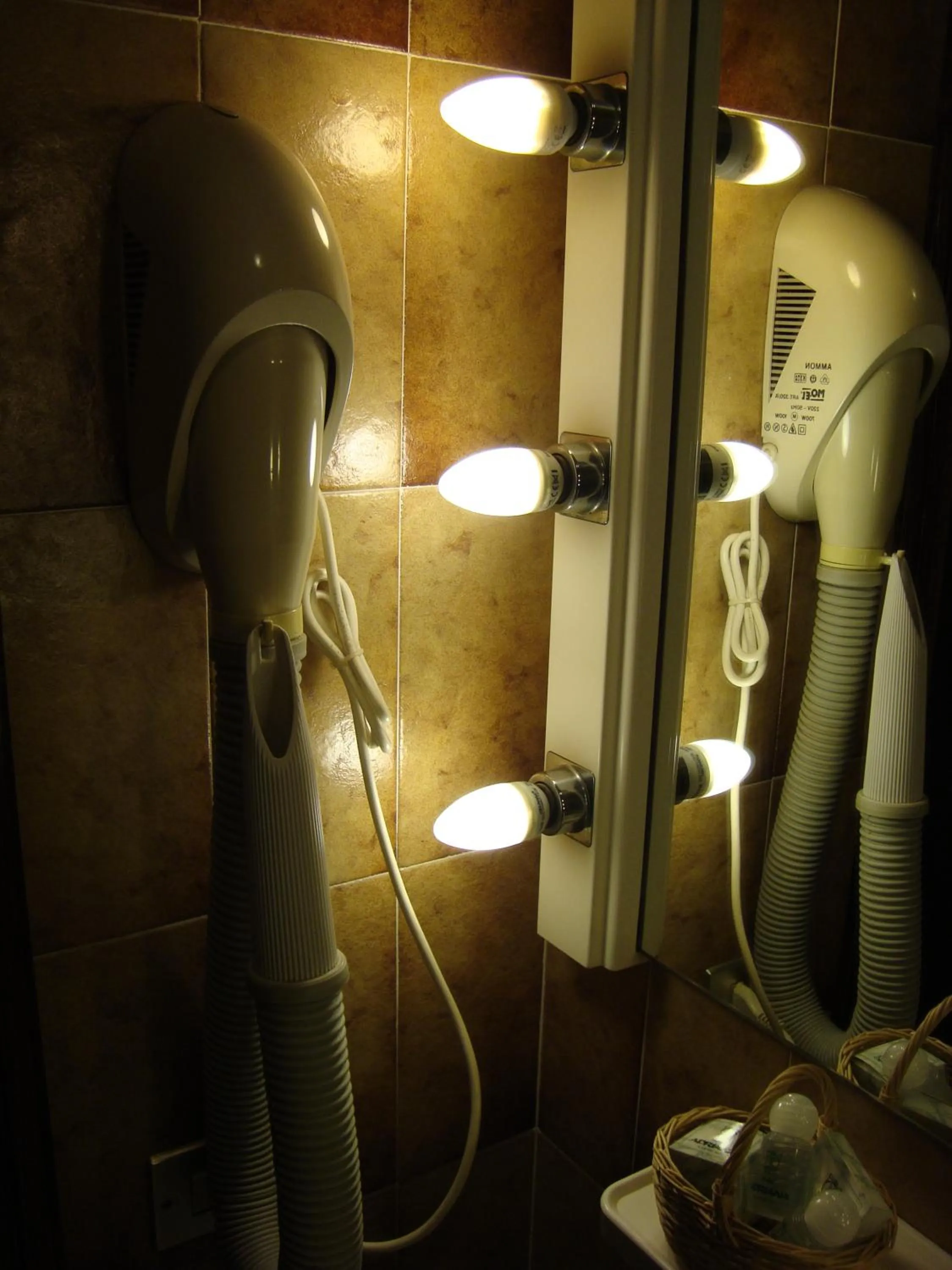 Bathroom in Hotel Adriana