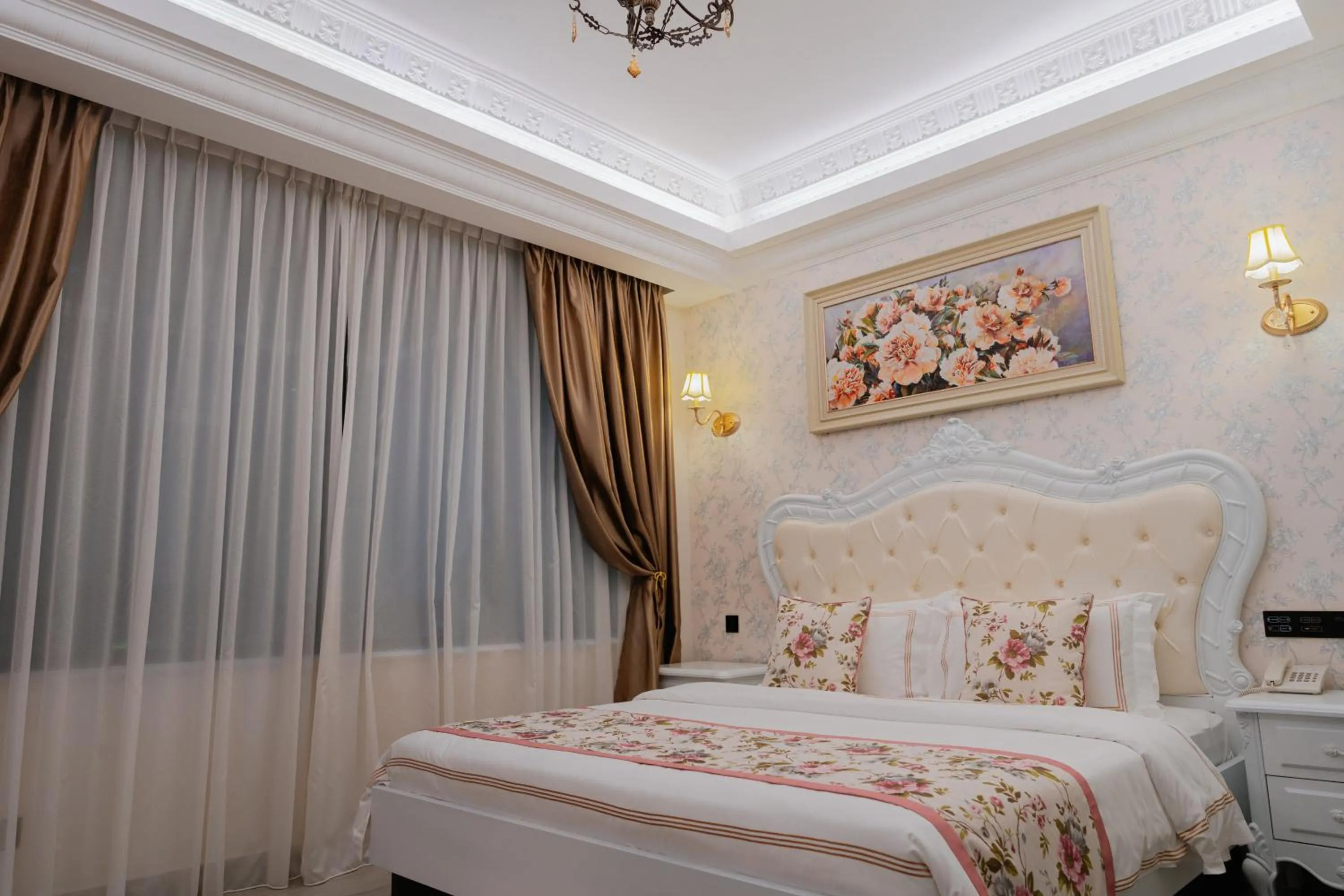 Bed in Midori Concept Hotel